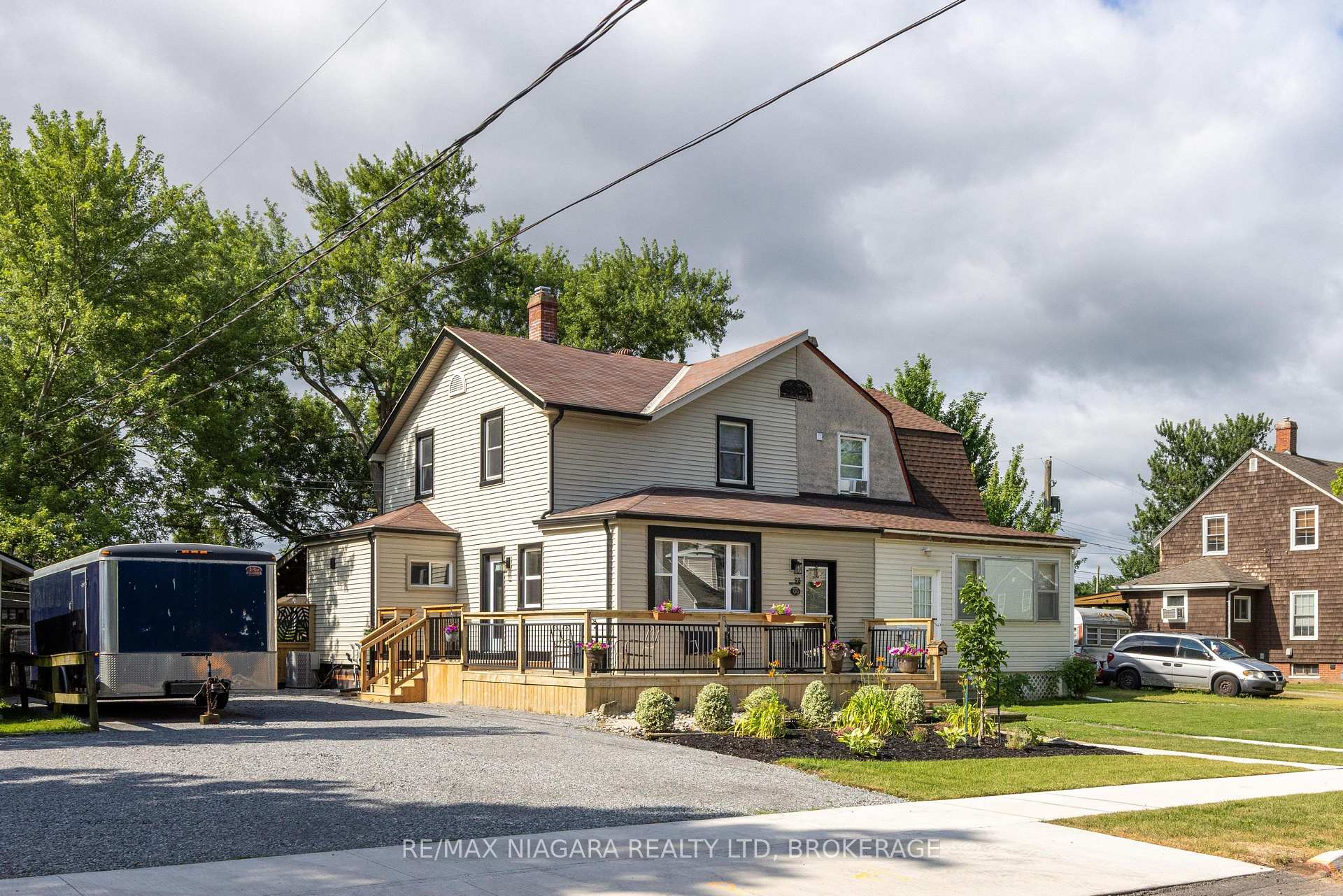 Photo 32 of 93 First Street, Welland, Lincoln/Crowland — HOMEH