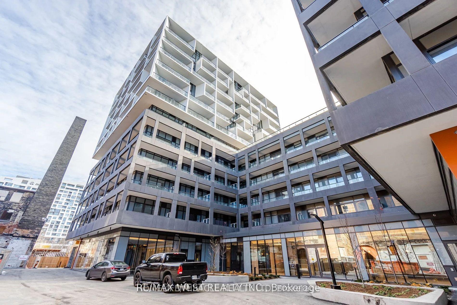 Photo 2 of Unit 401, 9 Tecumseth Street, Toronto, Niagara — HOMEH