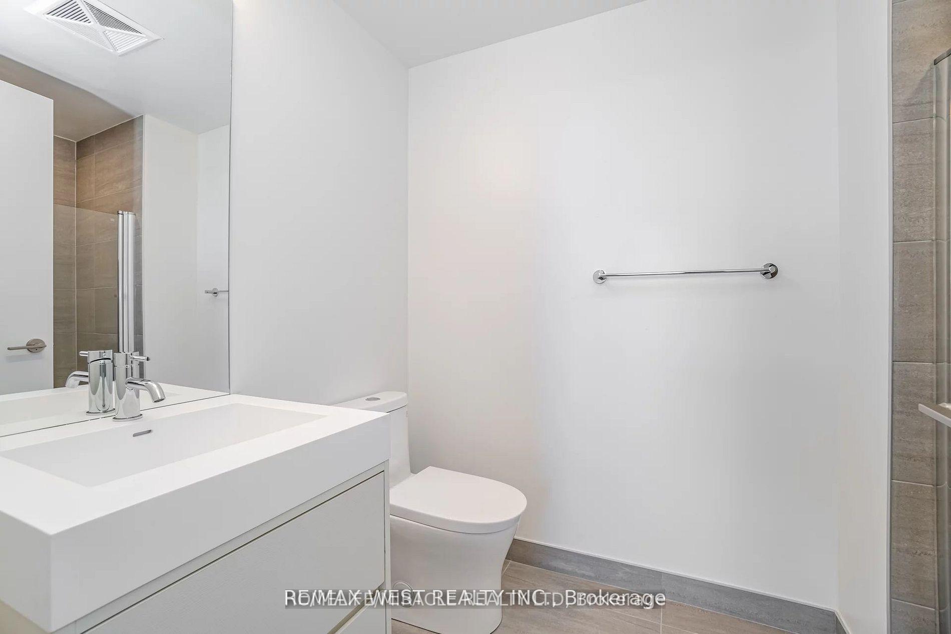Photo 23 of Unit 401, 9 Tecumseth Street, Toronto, Niagara — HOMEH