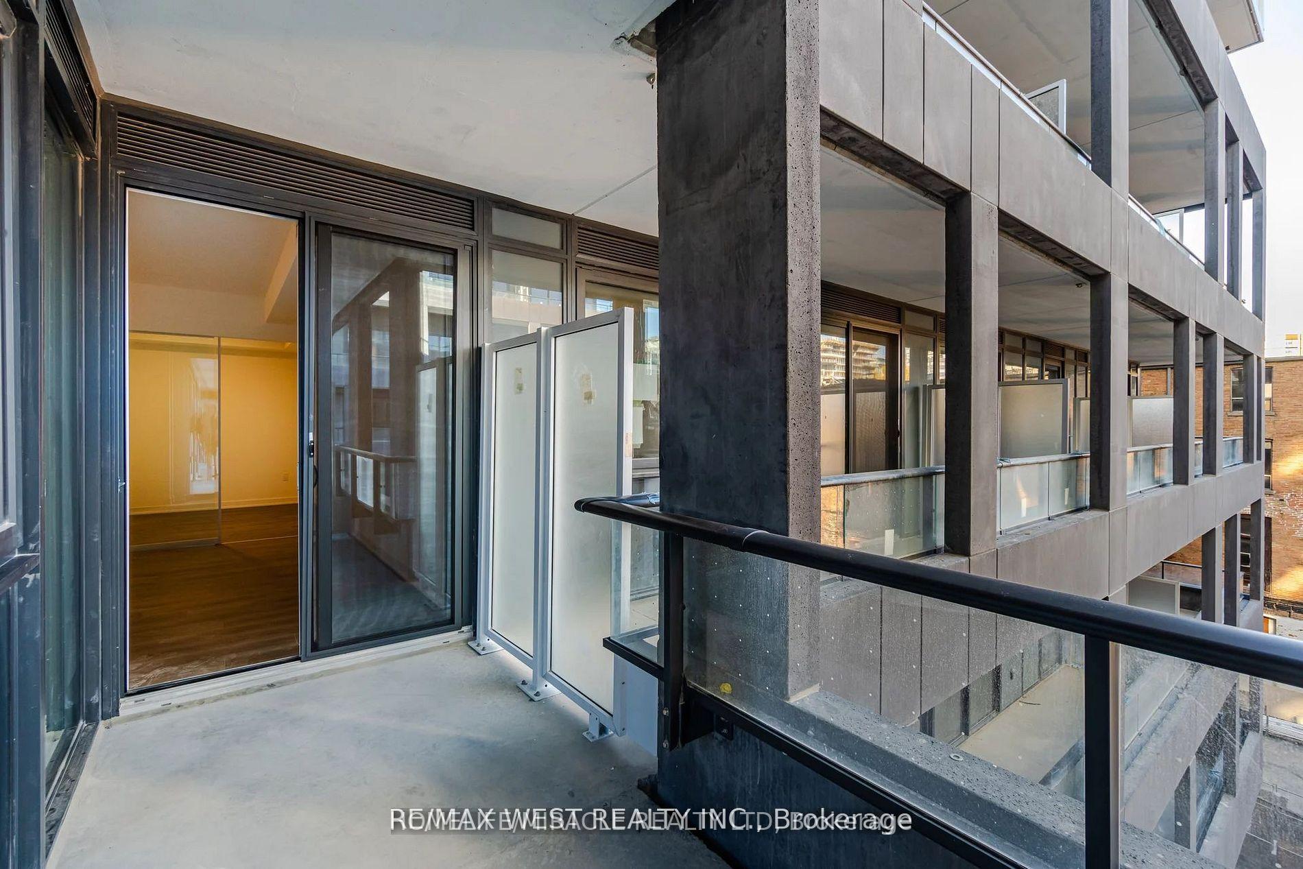 Photo 25 of Unit 401, 9 Tecumseth Street, Toronto, Niagara — HOMEH