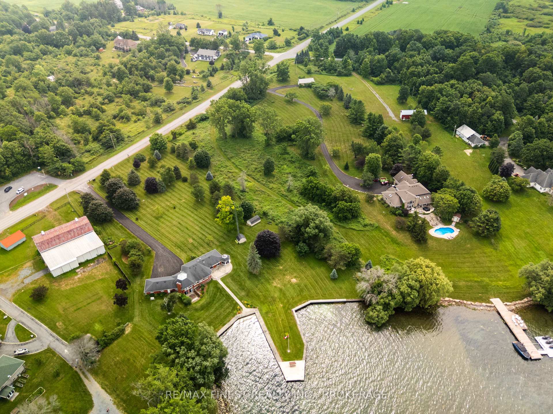 Photo of 40 Howe Island Ferry Road