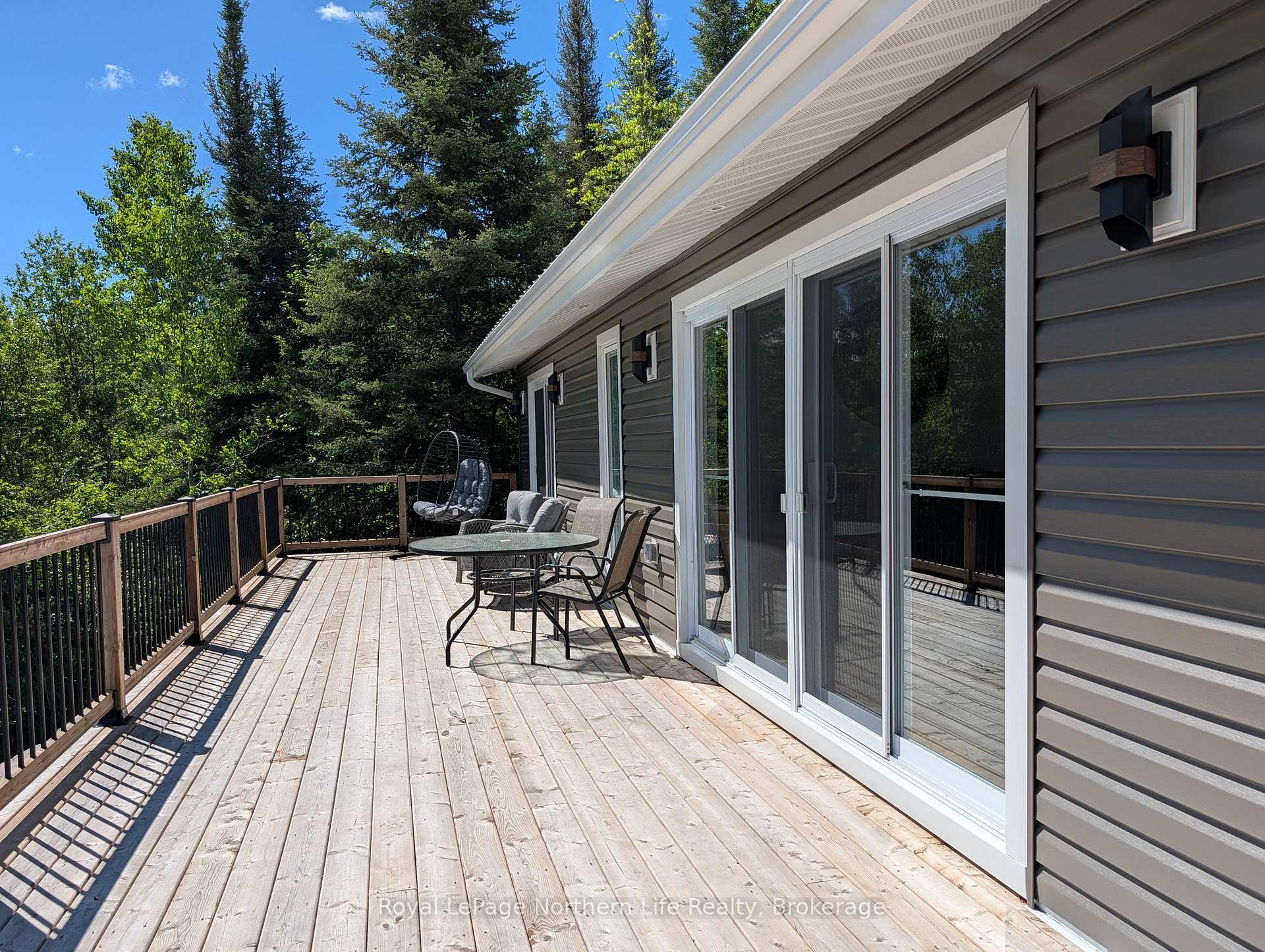 Photo 3 of 93 Ontario Street, Timiskaming, TIM - Outside - Rural — HOMEH