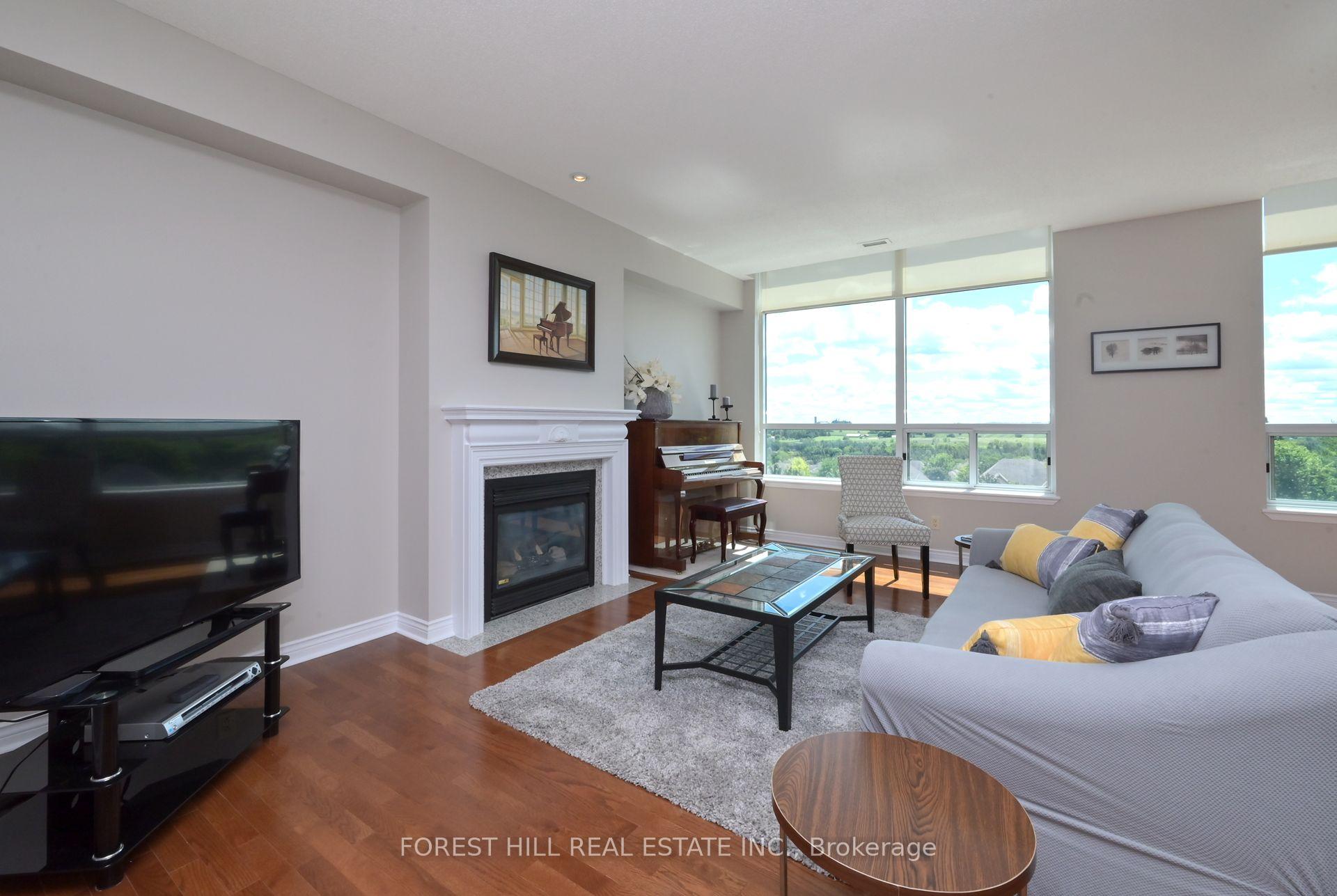 Photo 3 of Unit 507, 4 Briar Hill Heights, New Tecumseth, Rural New Tecumseth — HOMEH
