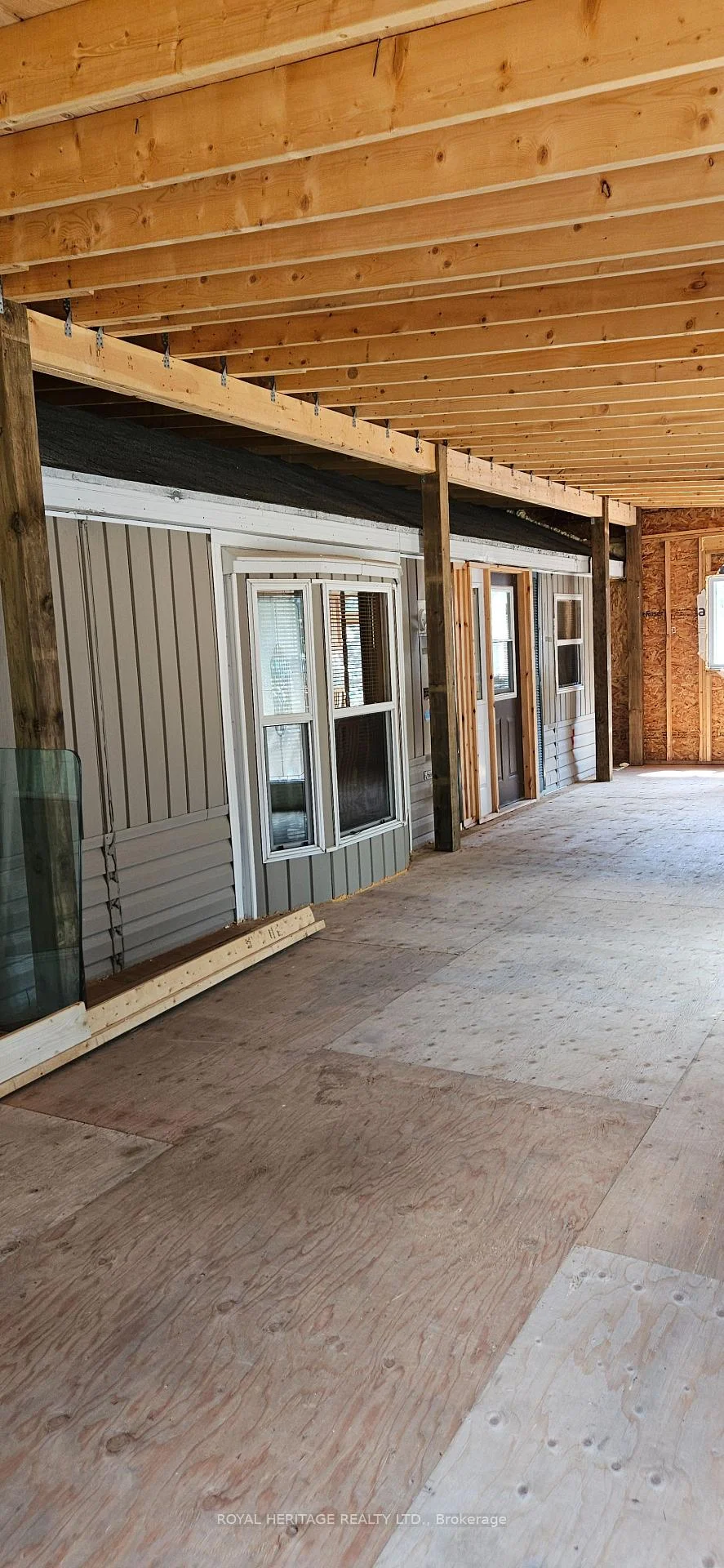 Photo 15 of 1061 Gull Lake Road, Frontenac, Frontenac North — HOMEH