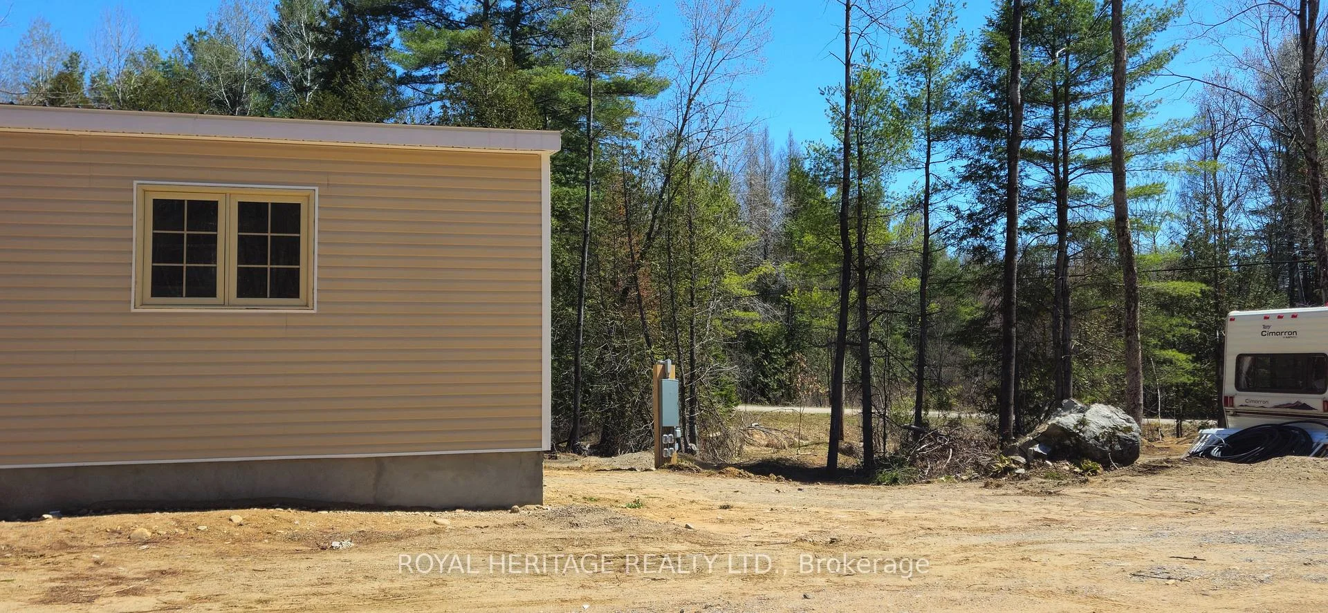 Photo 24 of 1061 Gull Lake Road, Frontenac, Frontenac North — HOMEH