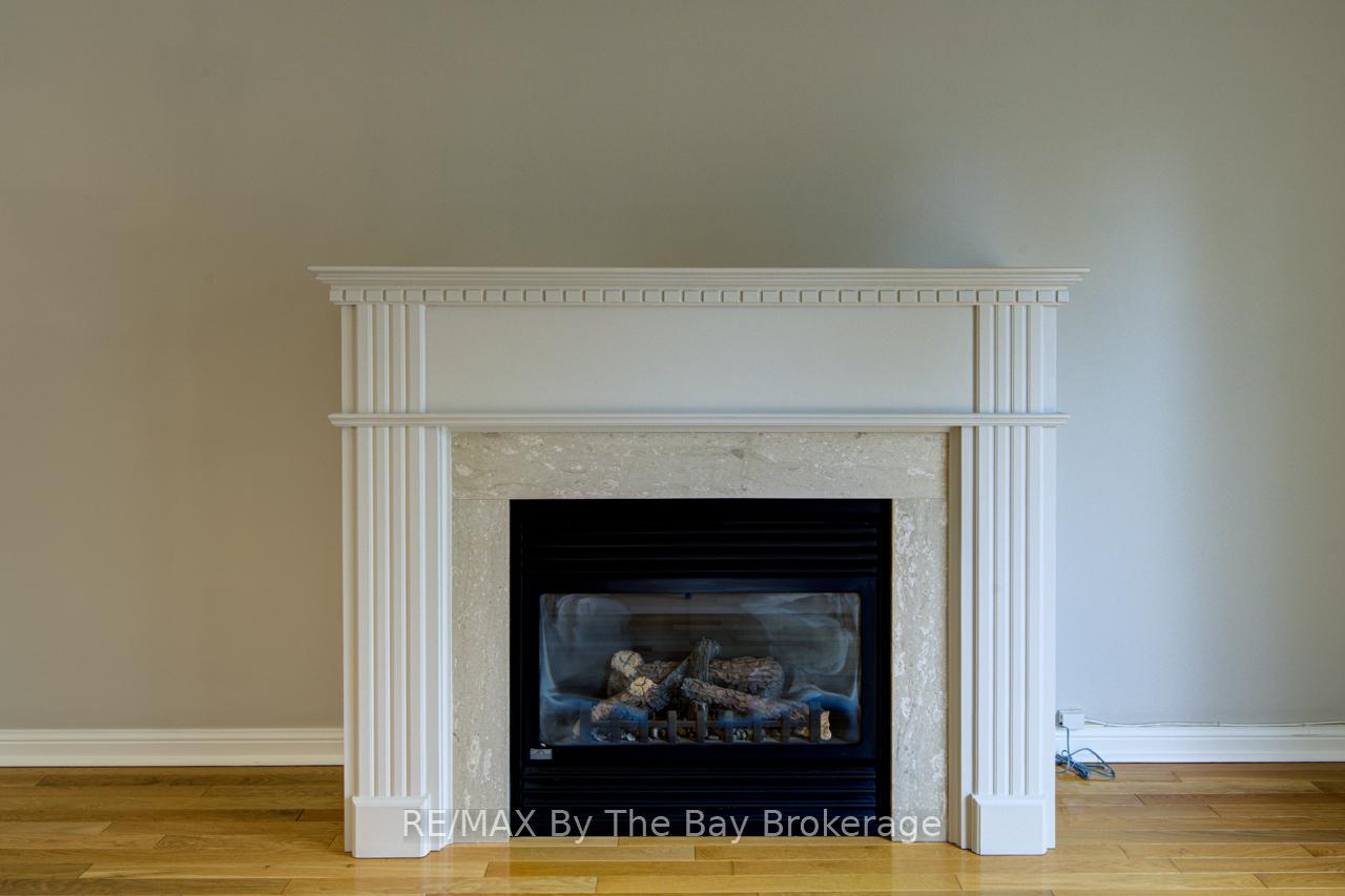 Photo 12 of 39 Rose Valley Way, Wasaga Beach — HOMEH