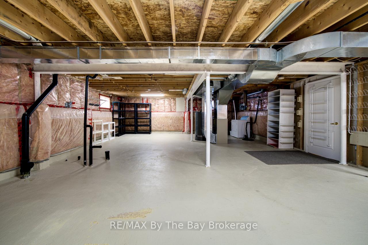 Photo 34 of 39 Rose Valley Way, Wasaga Beach — HOMEH