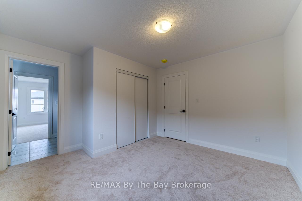 Photo 23 of 26 Amber Drive, Wasaga Beach — HOMEH