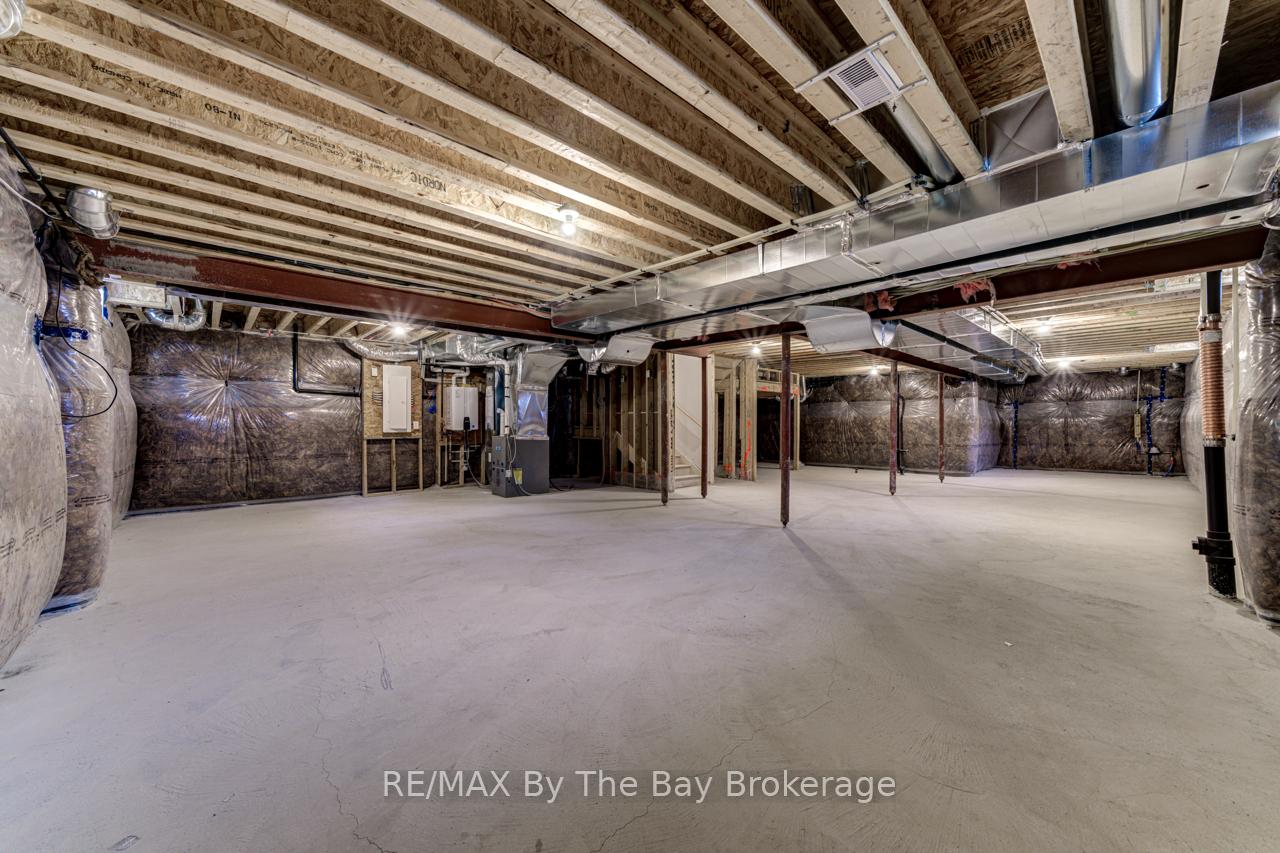 Photo 31 of 26 Amber Drive, Wasaga Beach — HOMEH