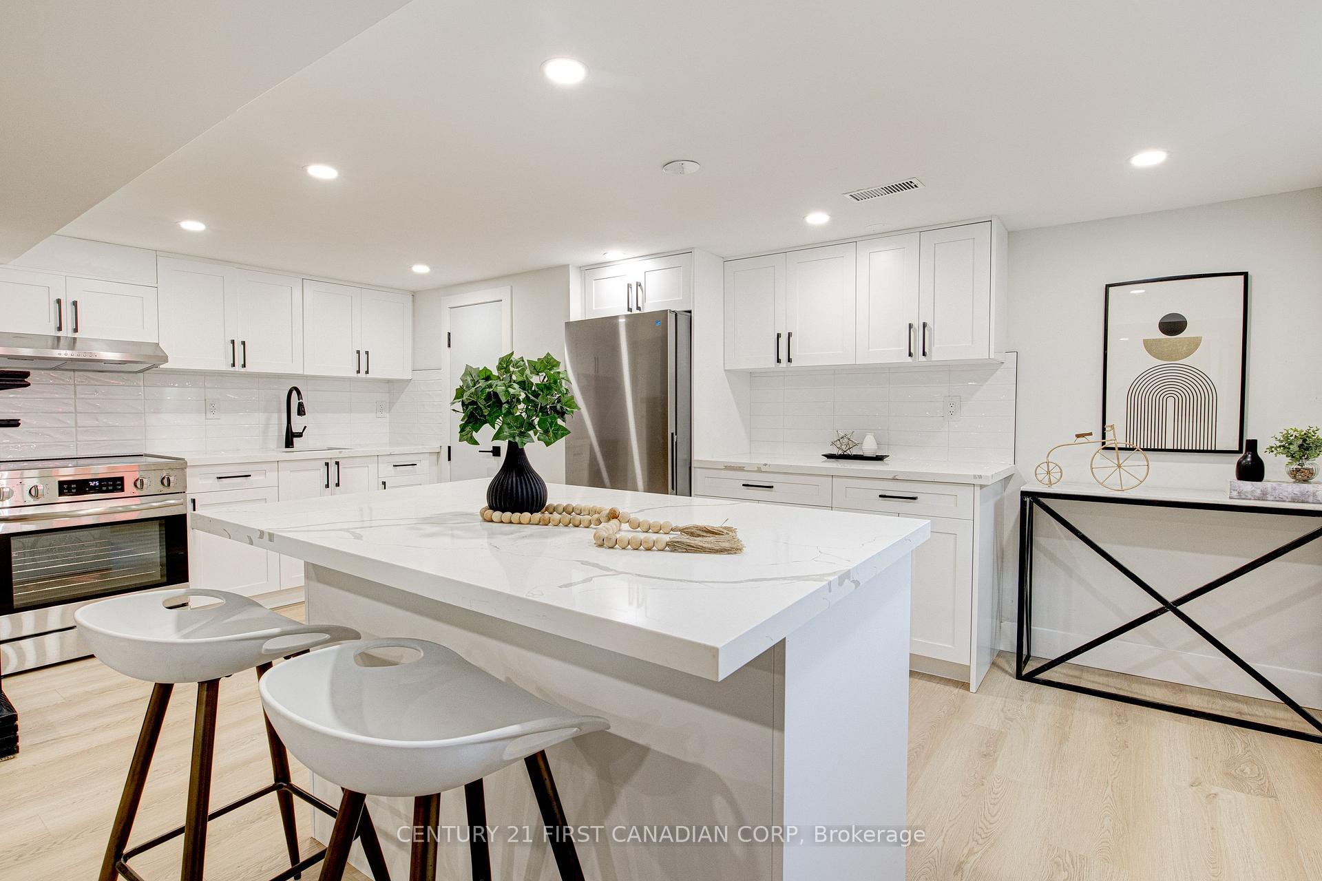 Photo 37 of 189 Eighth Avenue, Kitchener, Vanier - Kitchener — HOMEH