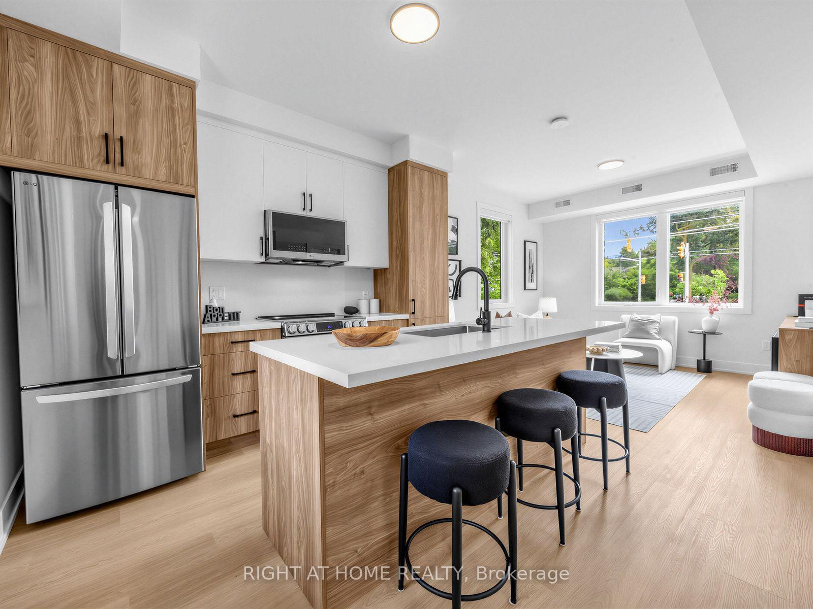 Photo 1 of Unit Unit C, 1416 Islington Avenue, Etobicoke, Princess-Rosethorn — HOMEH