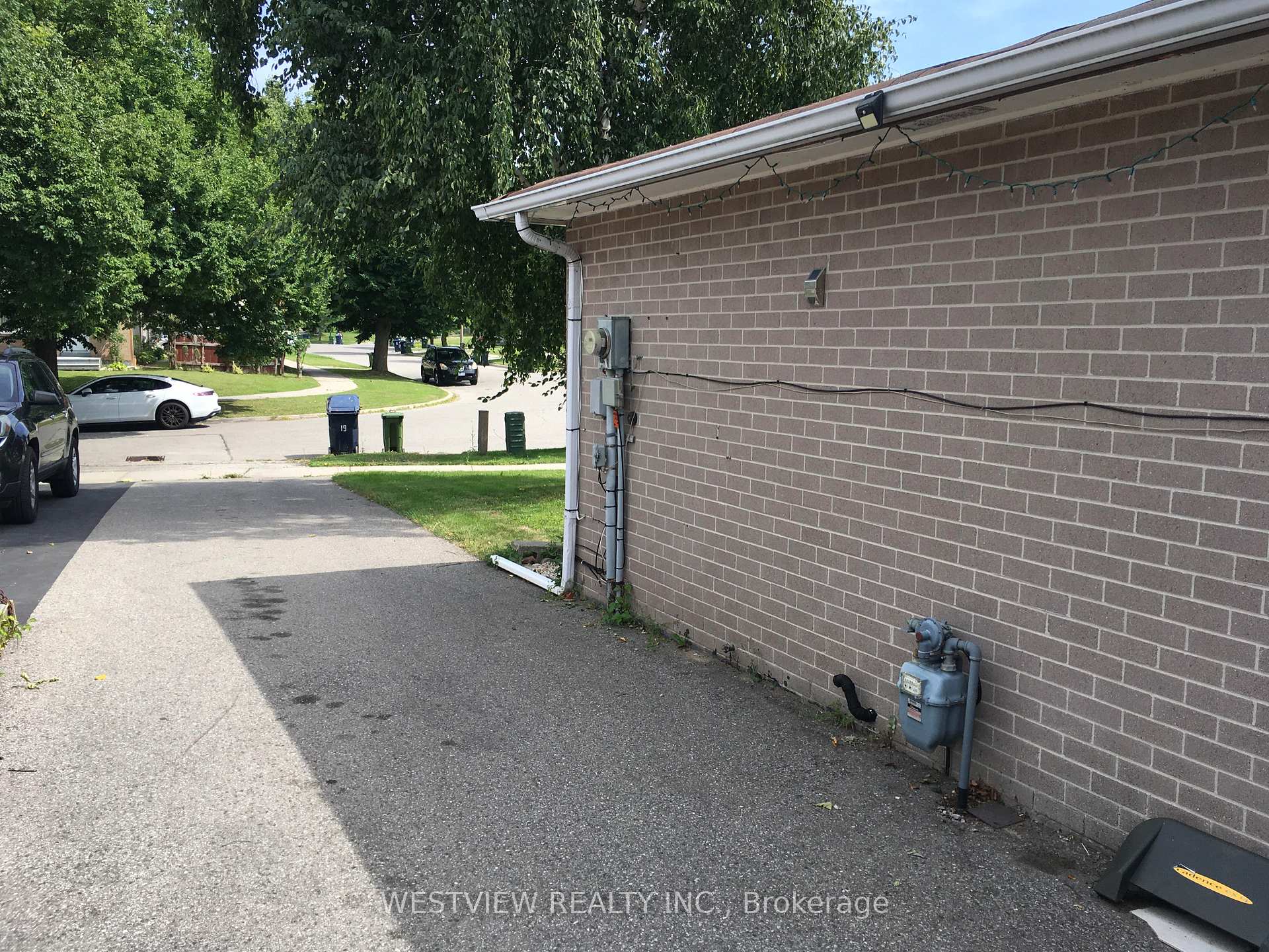Photo 4 of 19 Coxworth Crescent, Scarborough, Malvern — HOMEH