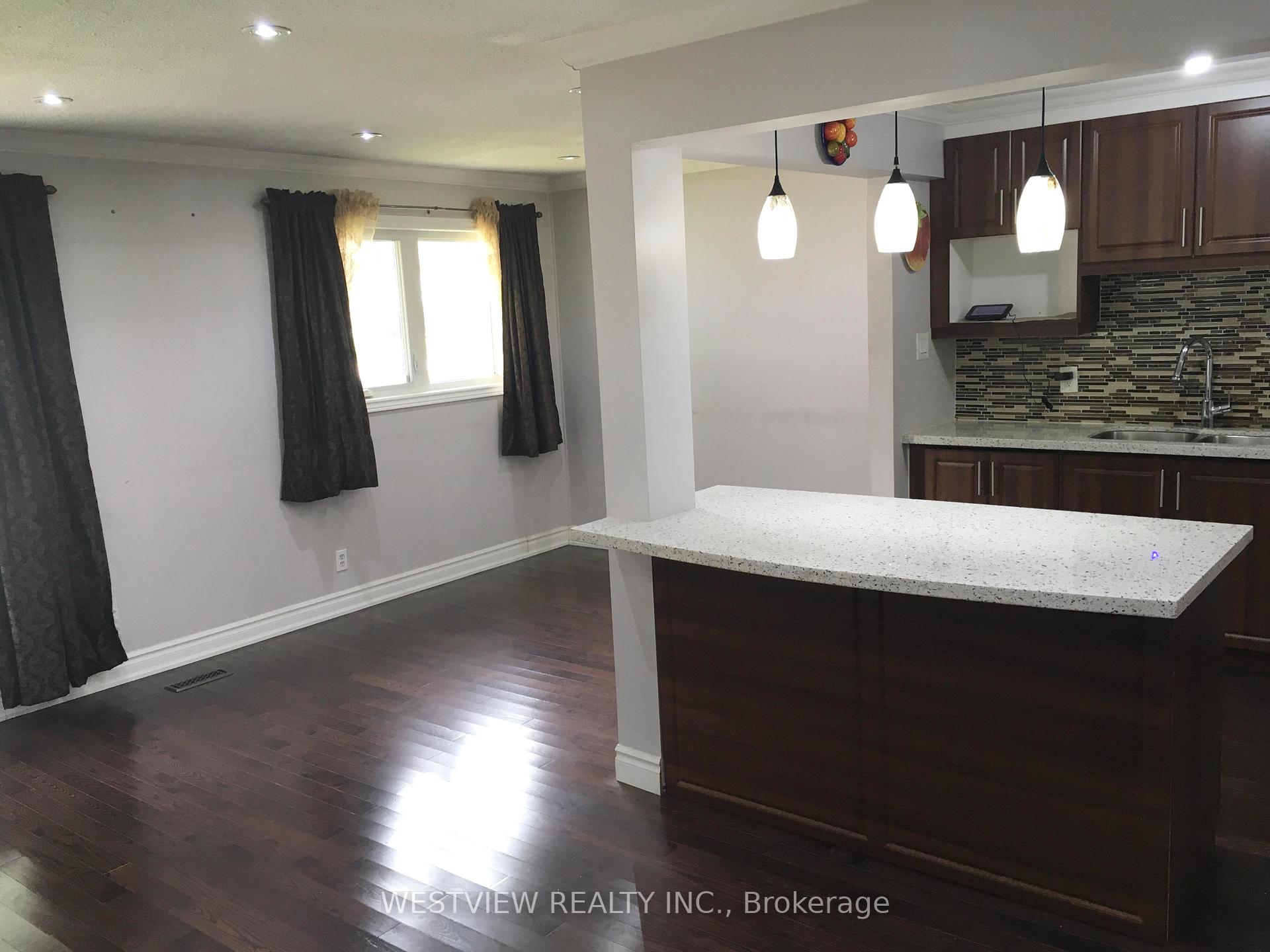 Photo 12 of 19 Coxworth Crescent, Scarborough, Malvern — HOMEH