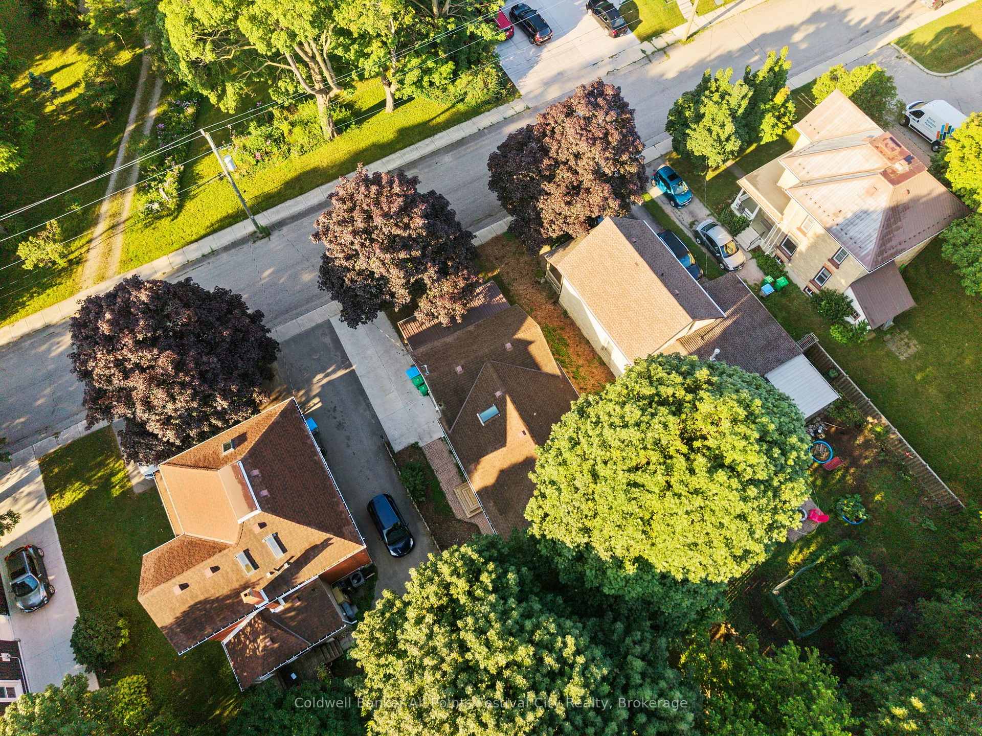 Photo 44 of 33 Bruce Street E, Goderich, Goderich (Town) — HOMEH
