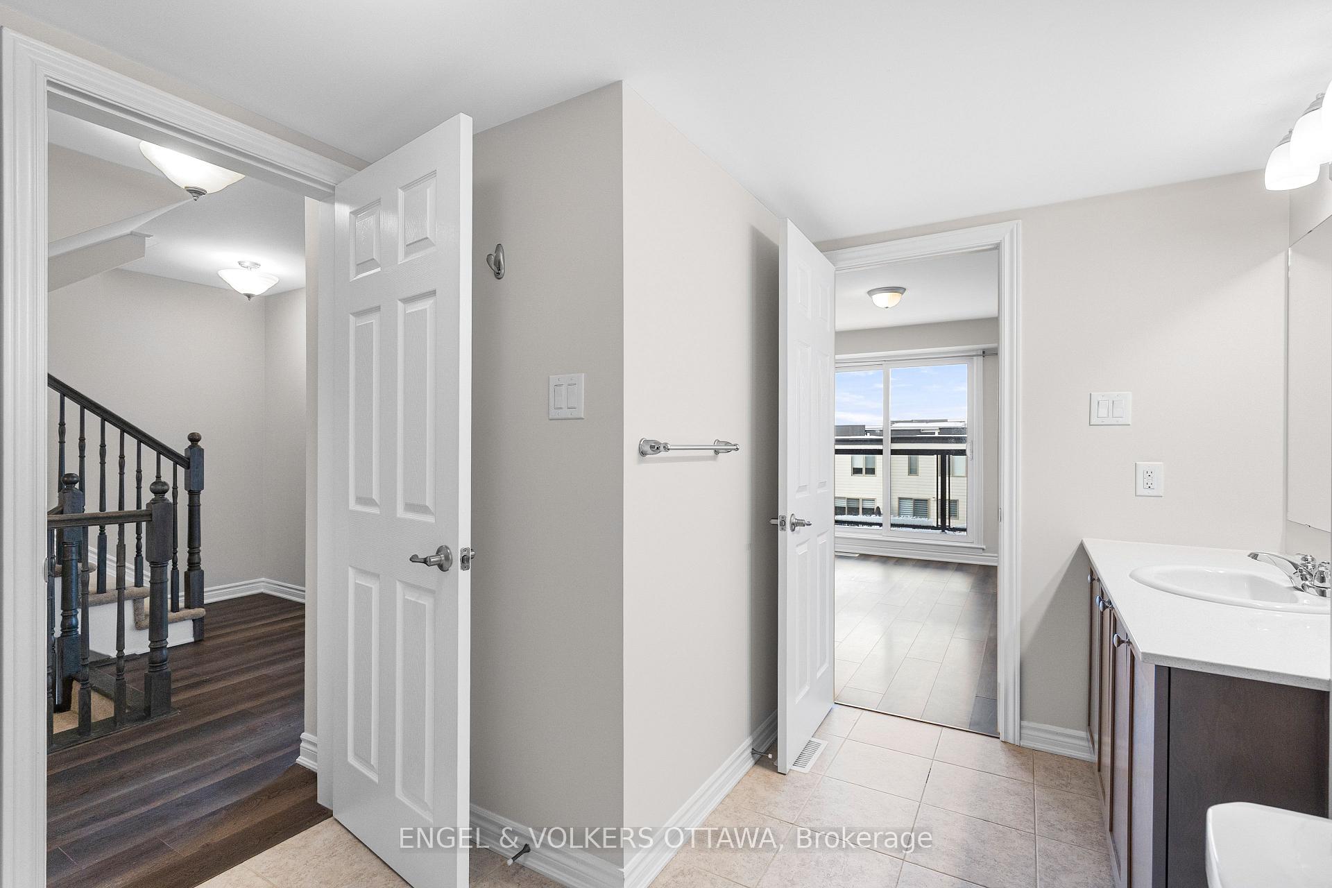 Photo 30 of 571 Ozawa Private, Ottawa, CFB Rockcliffe and Area — HOMEH