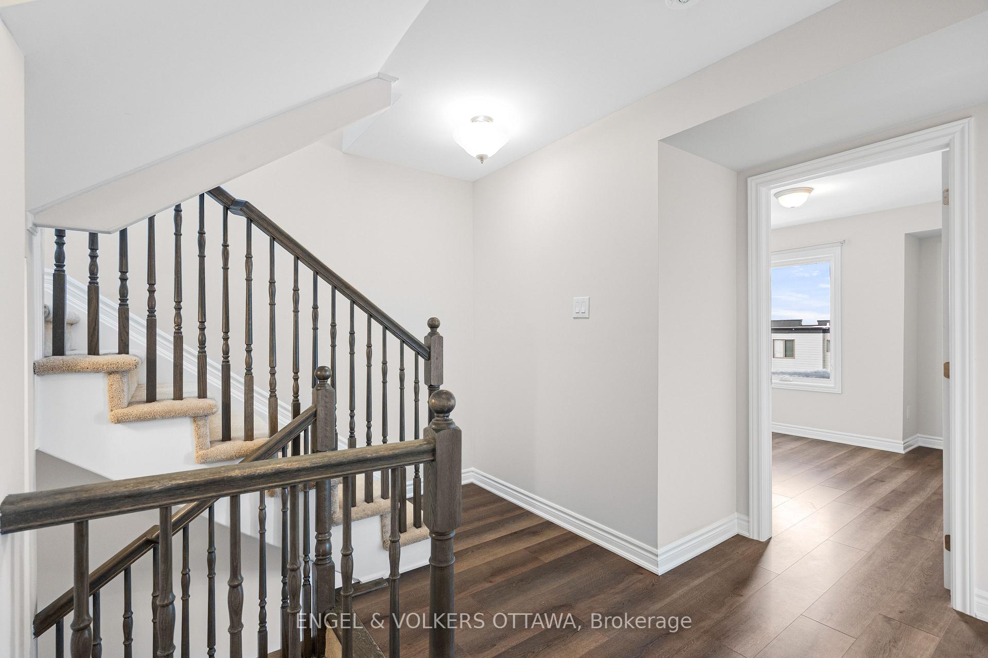 Photo 31 of 571 Ozawa Private, Ottawa, CFB Rockcliffe and Area — HOMEH