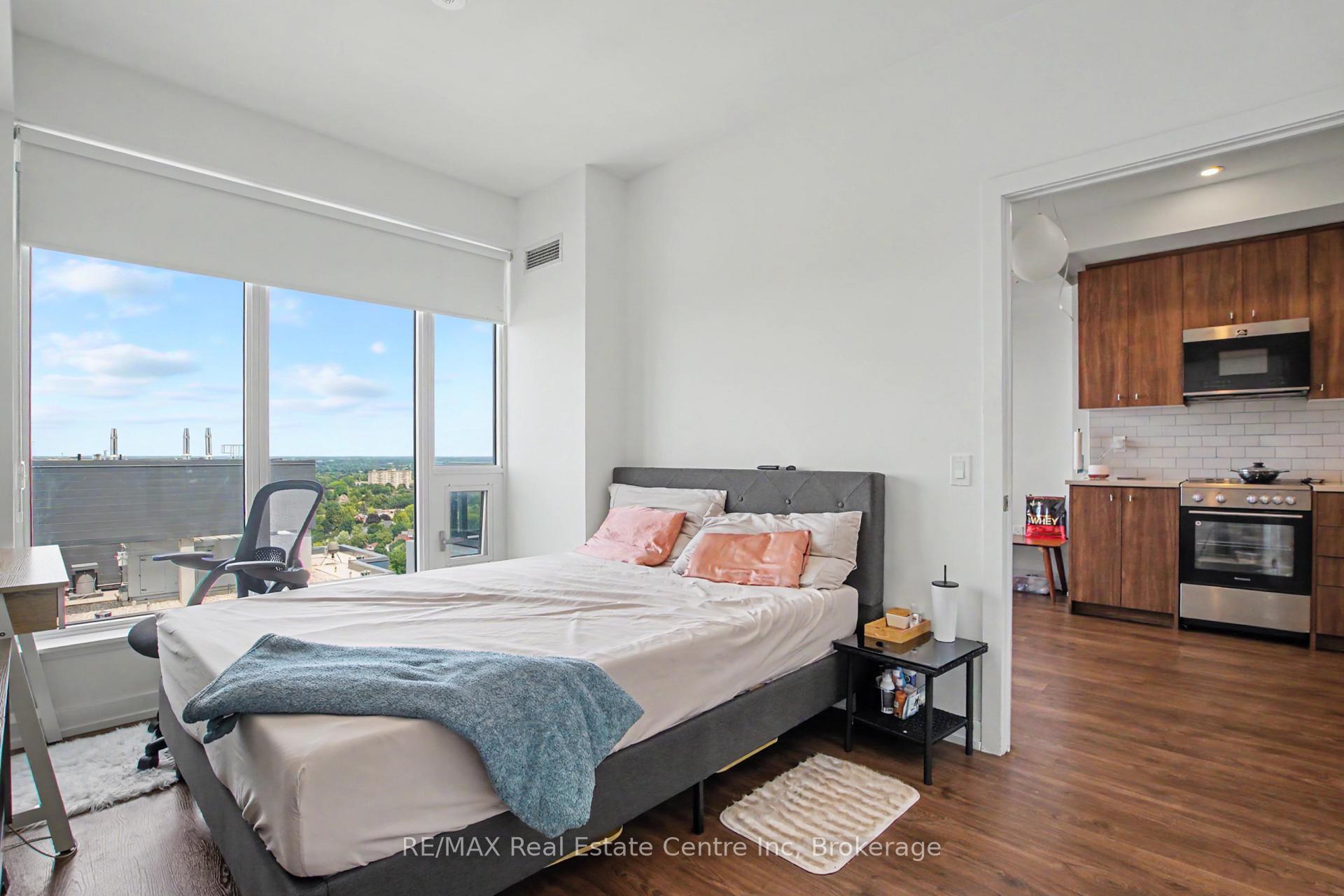 Photo 20 of Unit 2214, 15 Wellington Street, Kitchener, Cherry Hill — HOMEH