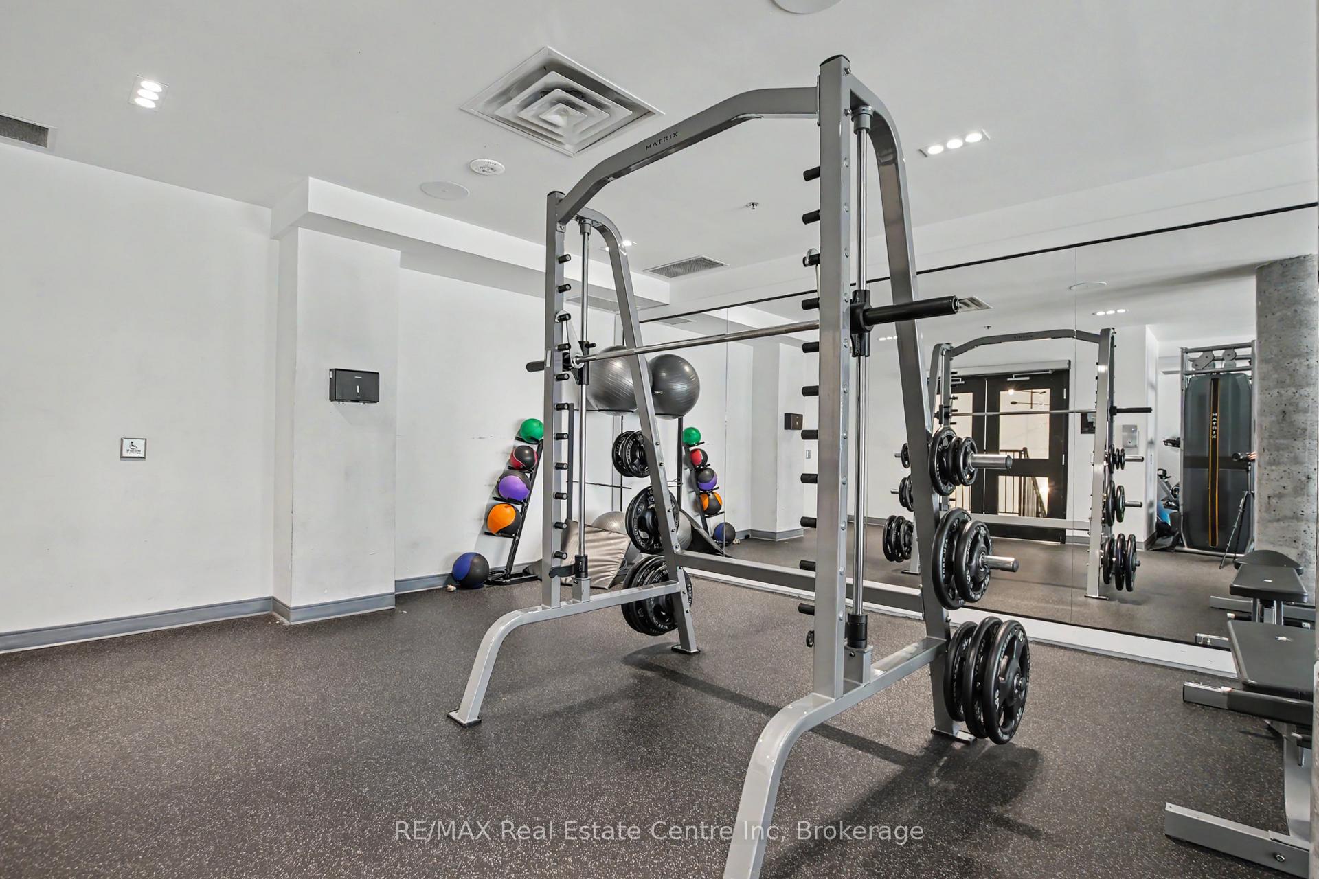 Photo 26 of Unit 2214, 15 Wellington Street, Kitchener, Cherry Hill — HOMEH