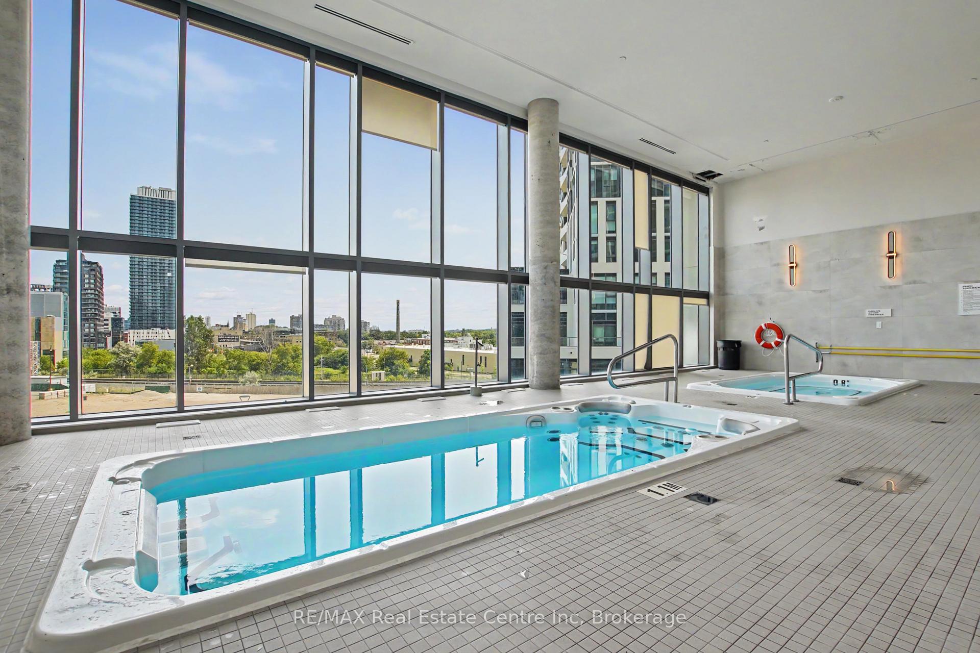 Photo 34 of Unit 2214, 15 Wellington Street, Kitchener, Cherry Hill — HOMEH