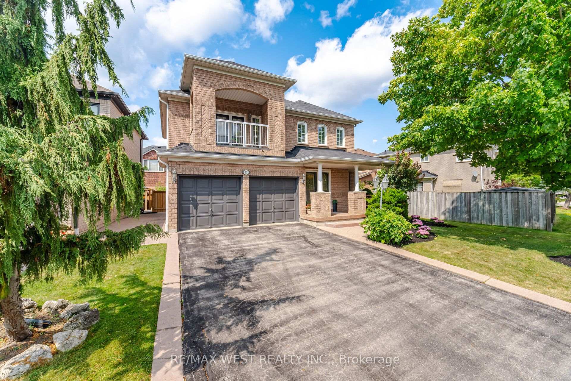 Photo 2 of 12 Mira Vista Place, Vaughan, Sonoma Heights — HOMEH