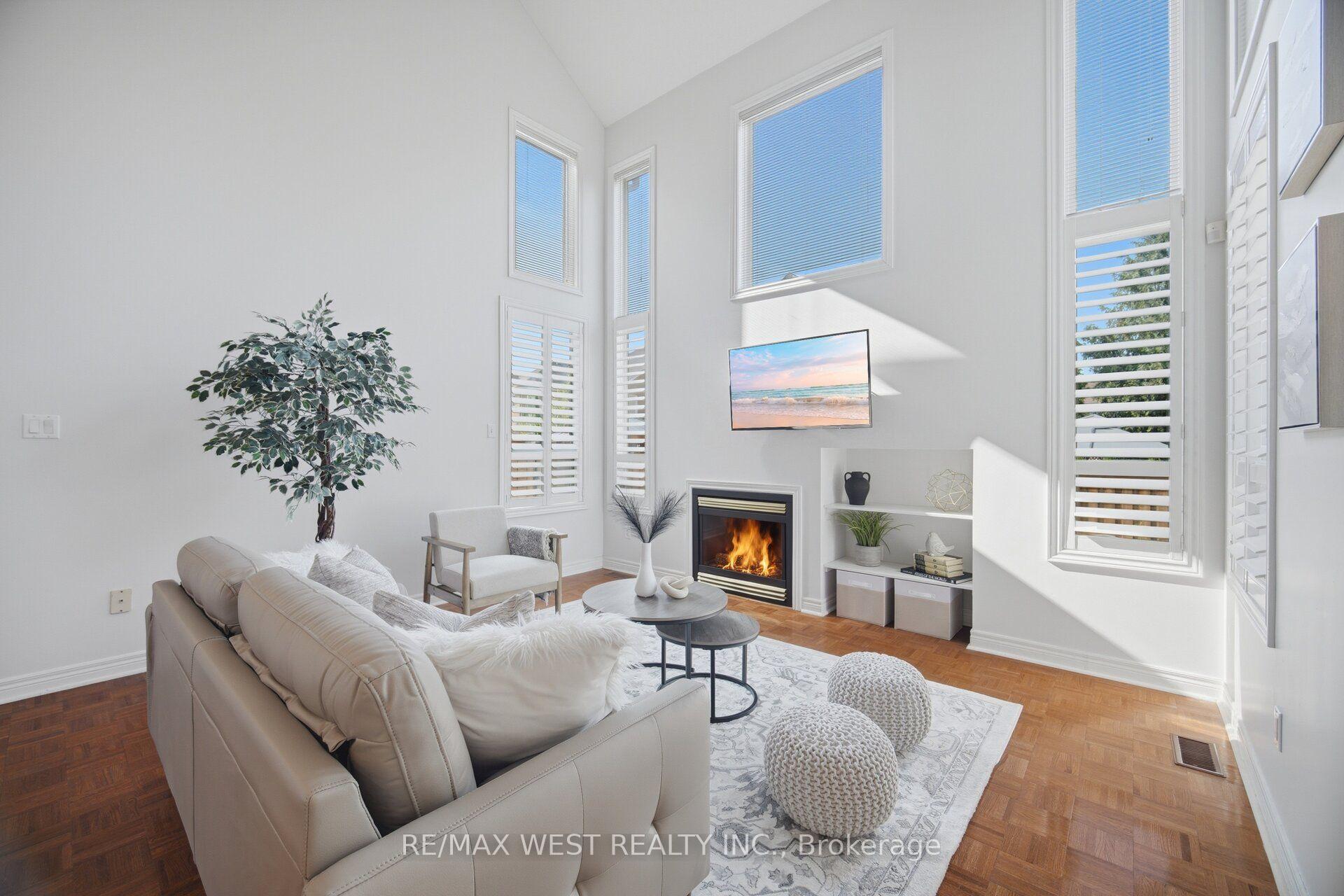 Photo 12 of 12 Mira Vista Place, Vaughan, Sonoma Heights — HOMEH