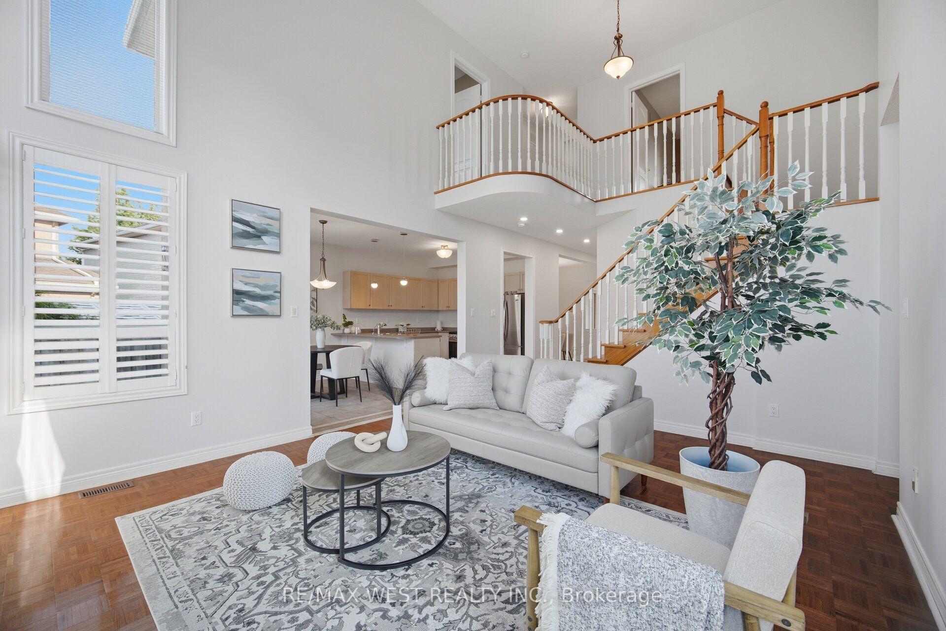 Photo 18 of 12 Mira Vista Place, Vaughan, Sonoma Heights — HOMEH