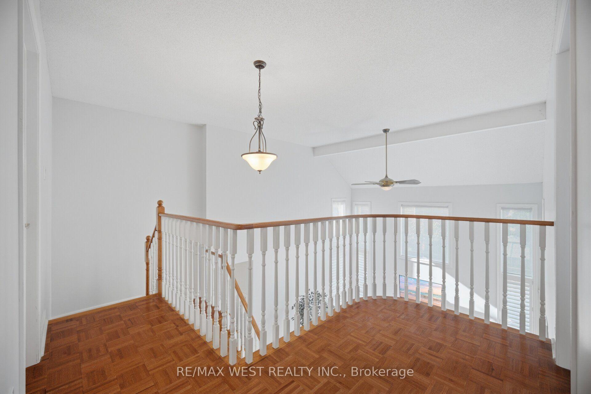 Photo 21 of 12 Mira Vista Place, Vaughan, Sonoma Heights — HOMEH