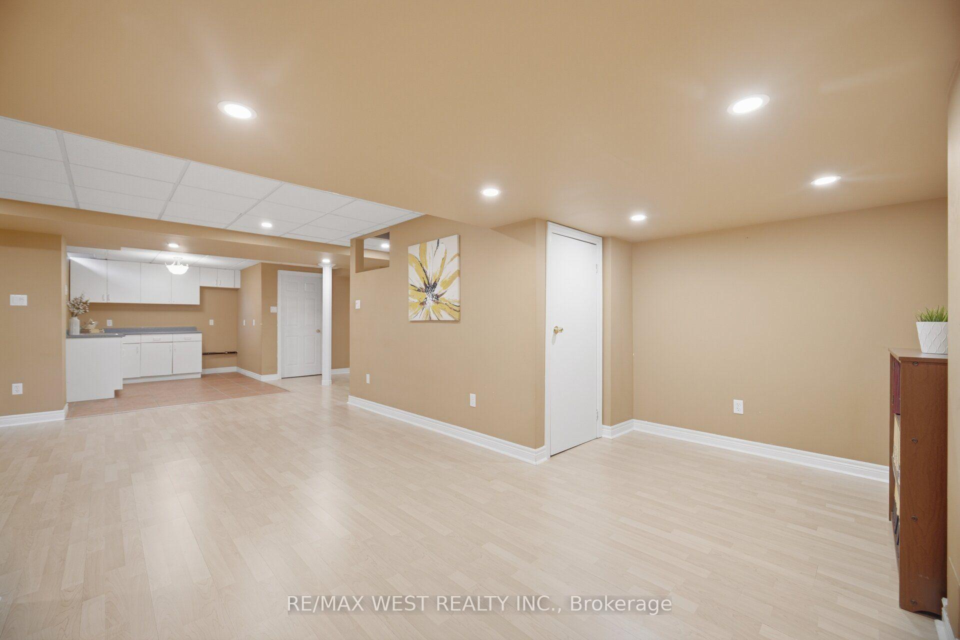 Photo 44 of 12 Mira Vista Place, Vaughan, Sonoma Heights — HOMEH