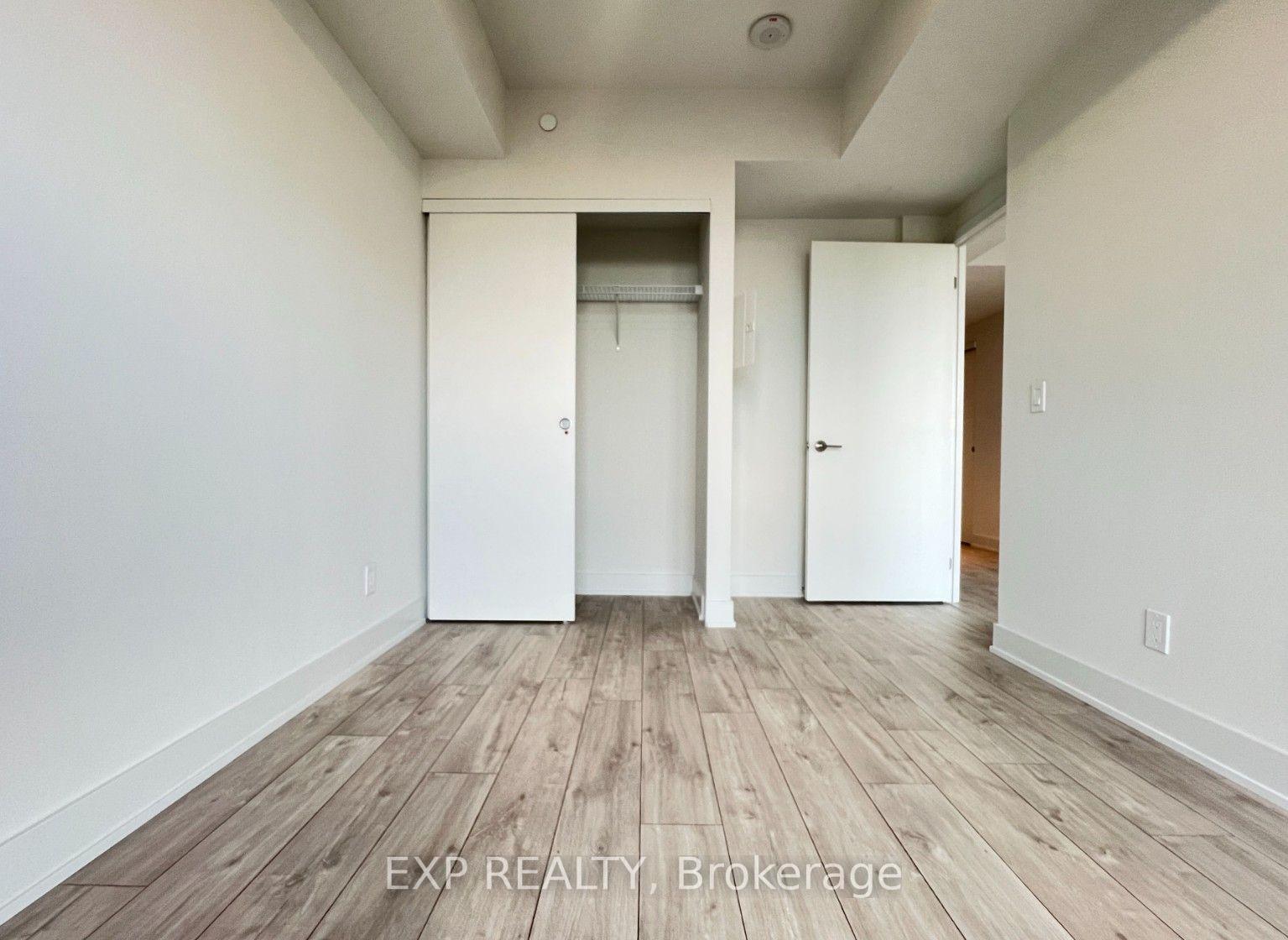 Photo 10 of Unit 3707, 8 Cumberland Street, Toronto, The Annex — HOMEH