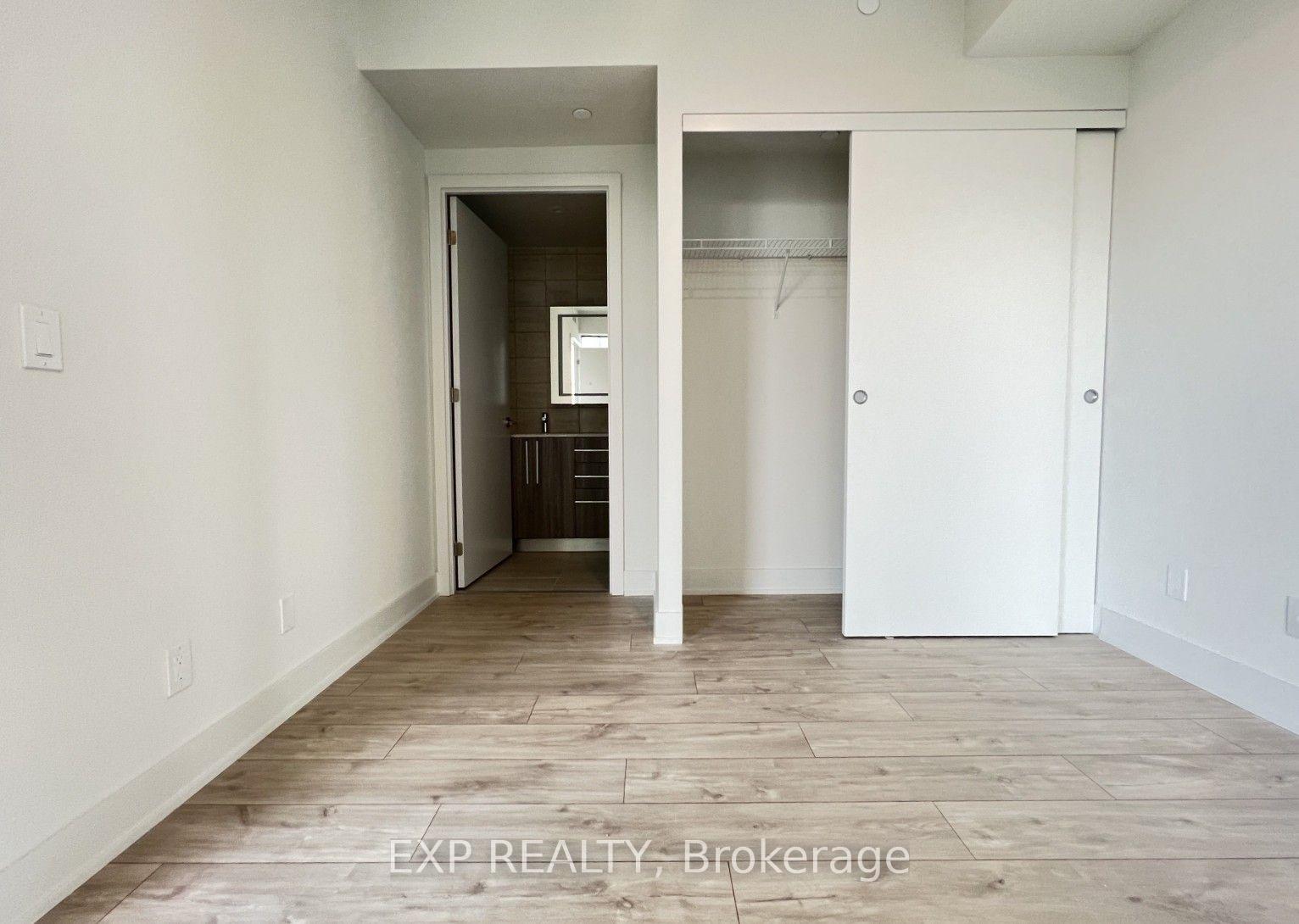Photo 12 of Unit 3707, 8 Cumberland Street, Toronto, The Annex — HOMEH