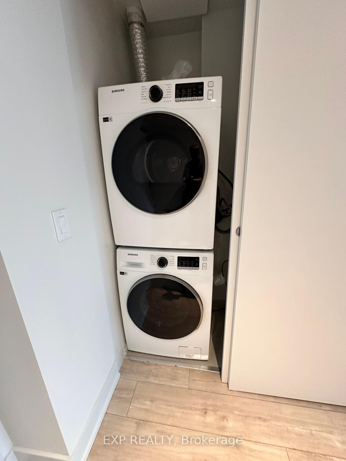 Photo 14 of Unit 3707, 8 Cumberland Street, Toronto, The Annex — HOMEH
