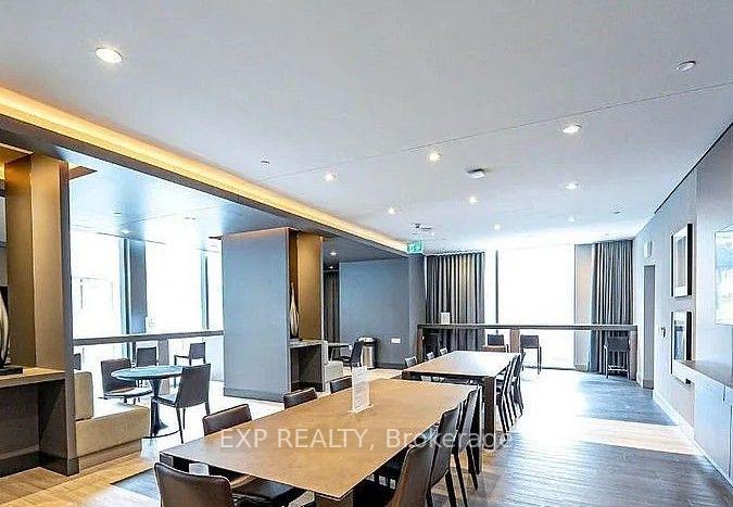 Photo 15 of Unit 3707, 8 Cumberland Street, Toronto, The Annex — HOMEH