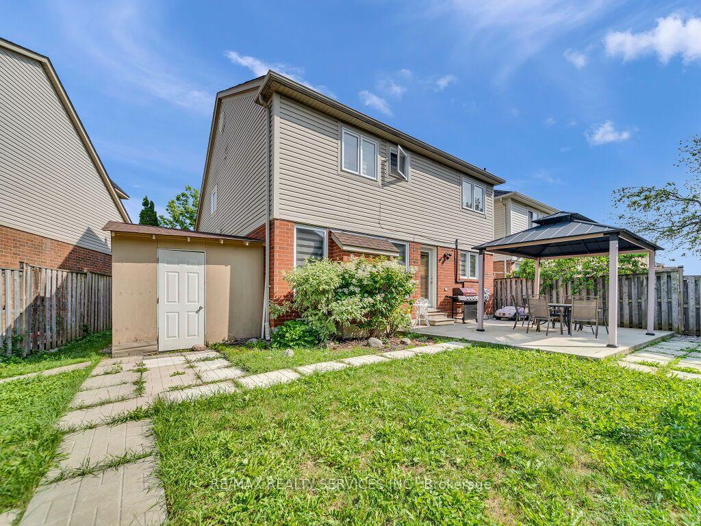 Photo 41 of 34 Allness Road, Brampton, Fletcher's Meadow — HOMEH