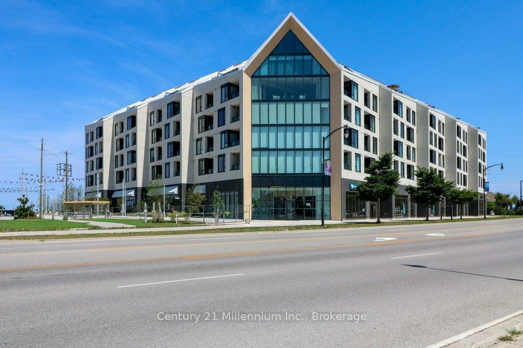 Front of Unit 501, 31 Huron Street