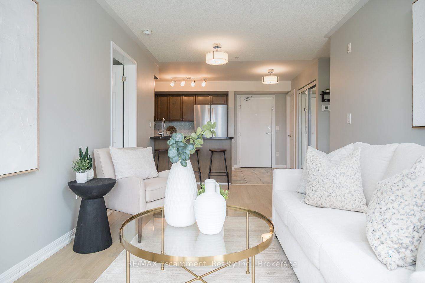 Photo 8 of Unit 307, 1045 Nadalin Heights, Milton, Willmott — HOMEH