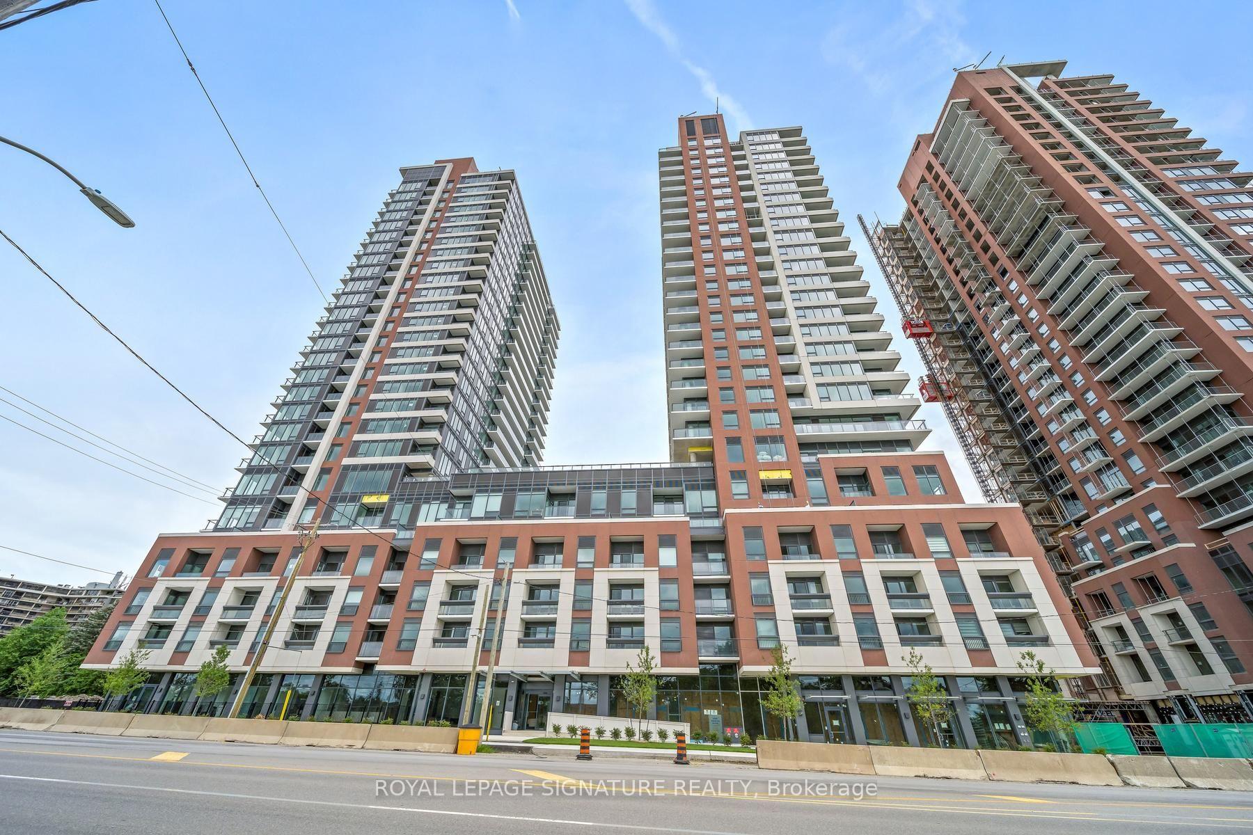 Front of Unit 714, 4010 Eglinton Avenue W