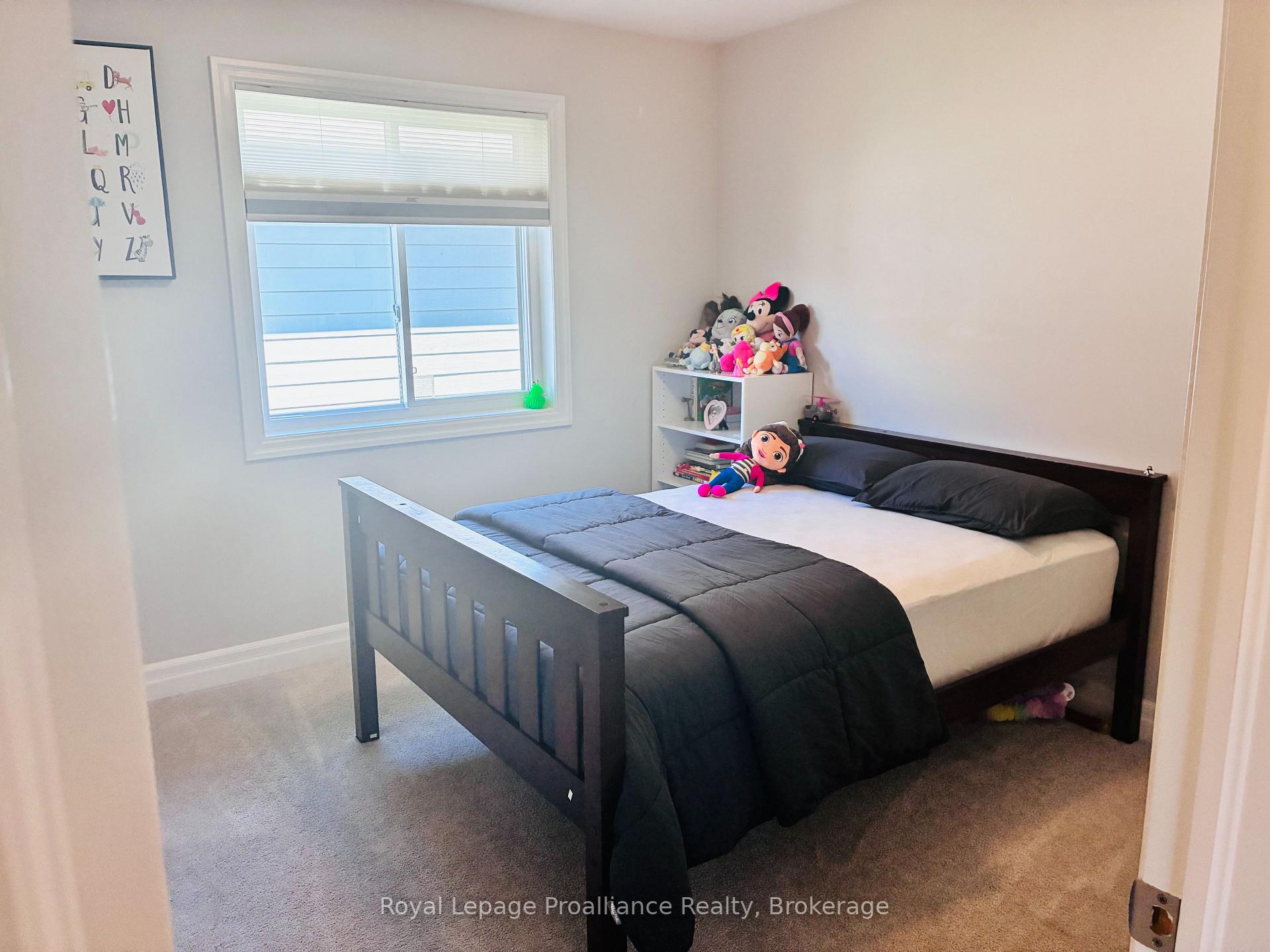 Photo 23 of 48 Mercedes Drive, Belleville, Belleville Ward — HOMEH