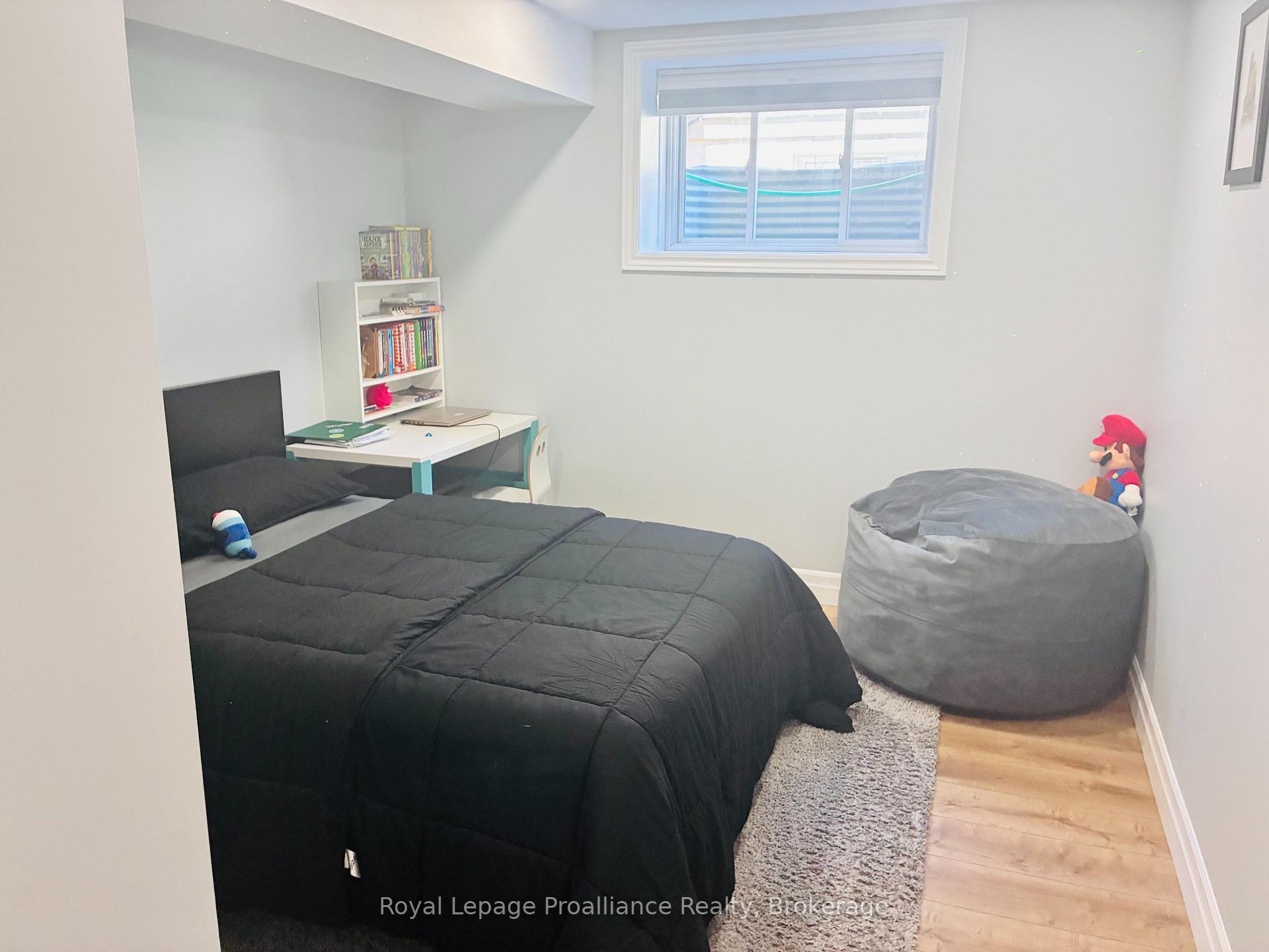 Photo 32 of 48 Mercedes Drive, Belleville, Belleville Ward — HOMEH