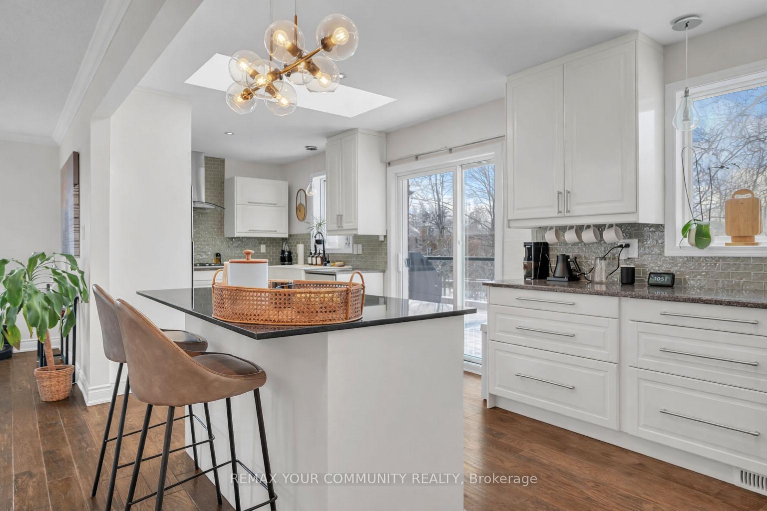 Photo 1 of 92 Sandringham Drive, Barrie, Innis-Shore — HOMEH