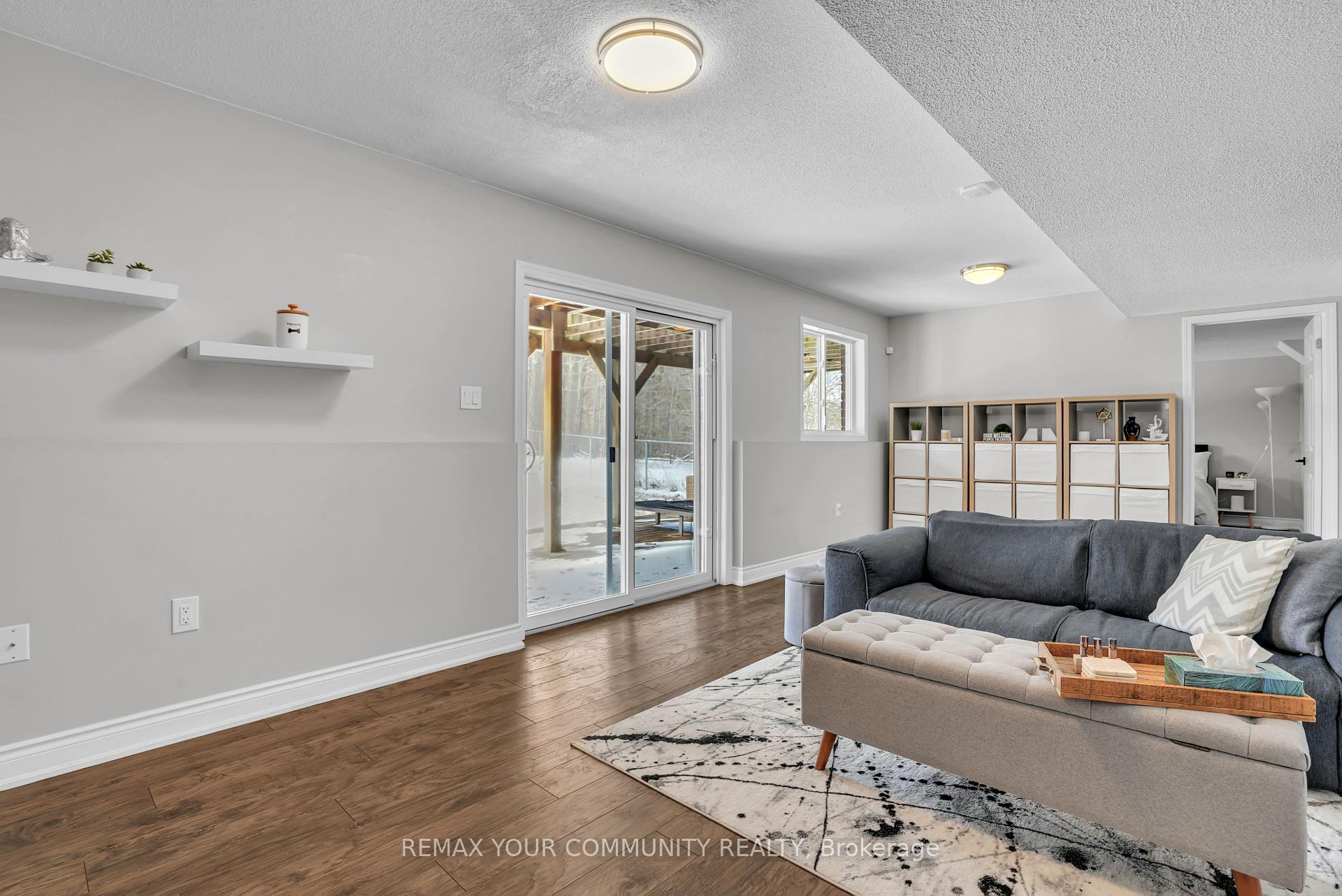 Photo 28 of 92 Sandringham Drive, Barrie, Innis-Shore — HOMEH