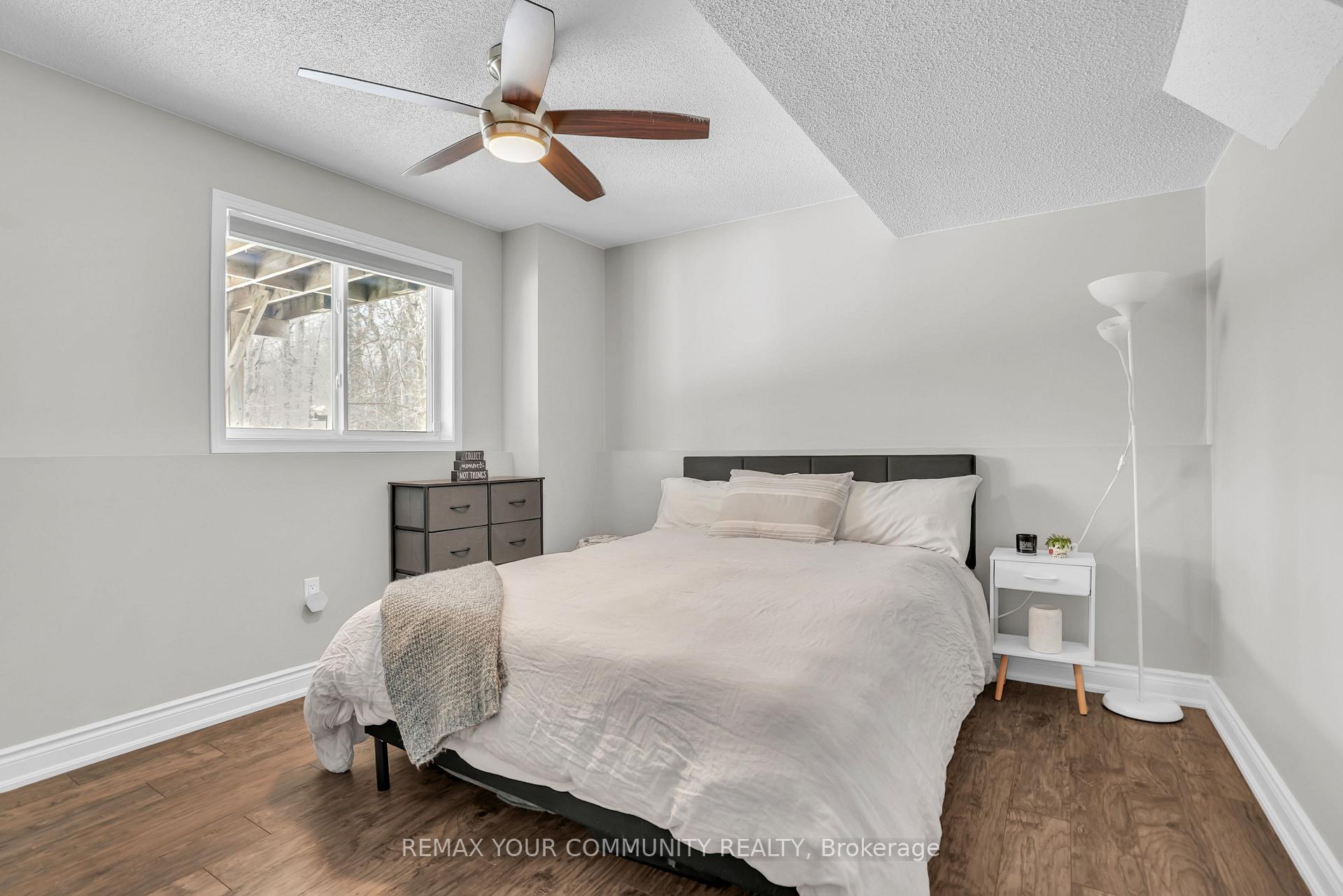 Photo 29 of 92 Sandringham Drive, Barrie, Innis-Shore — HOMEH