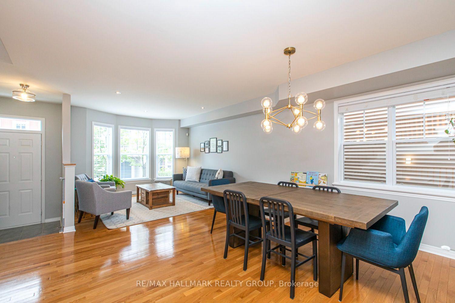 Photo 9 of 55 Jardin Private, Ottawa, Manor Park — HOMEH