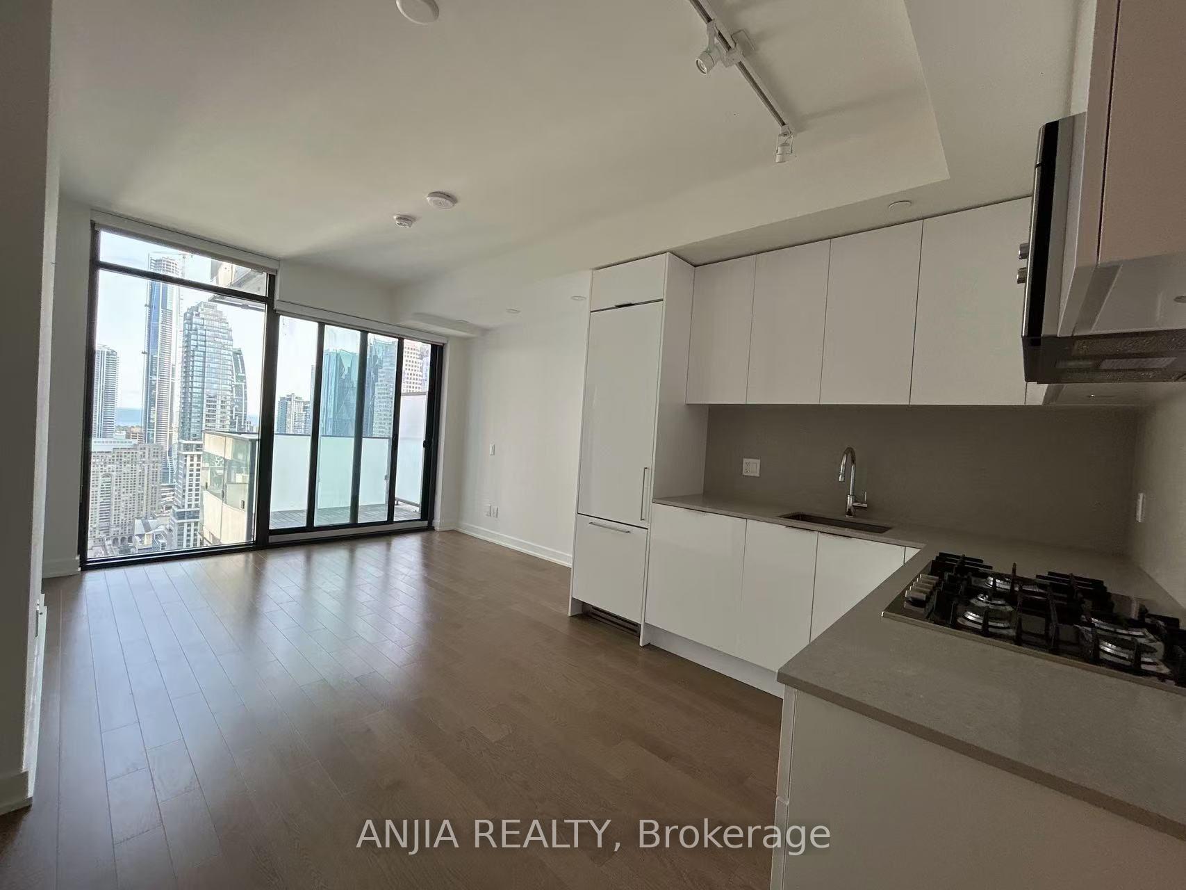 Photo 6 of Unit 4105, 20 Lombard Street, Toronto, Church-Yonge Corridor — HOMEH
