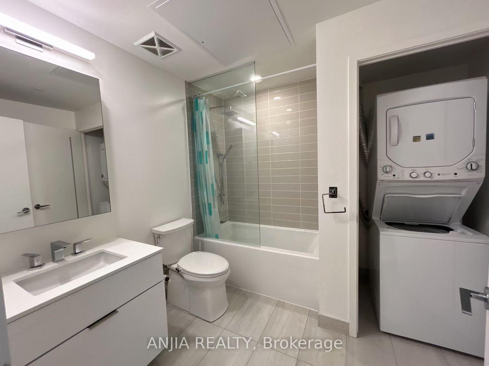 Photo 10 of Unit 4105, 20 Lombard Street, Toronto, Church-Yonge Corridor — HOMEH