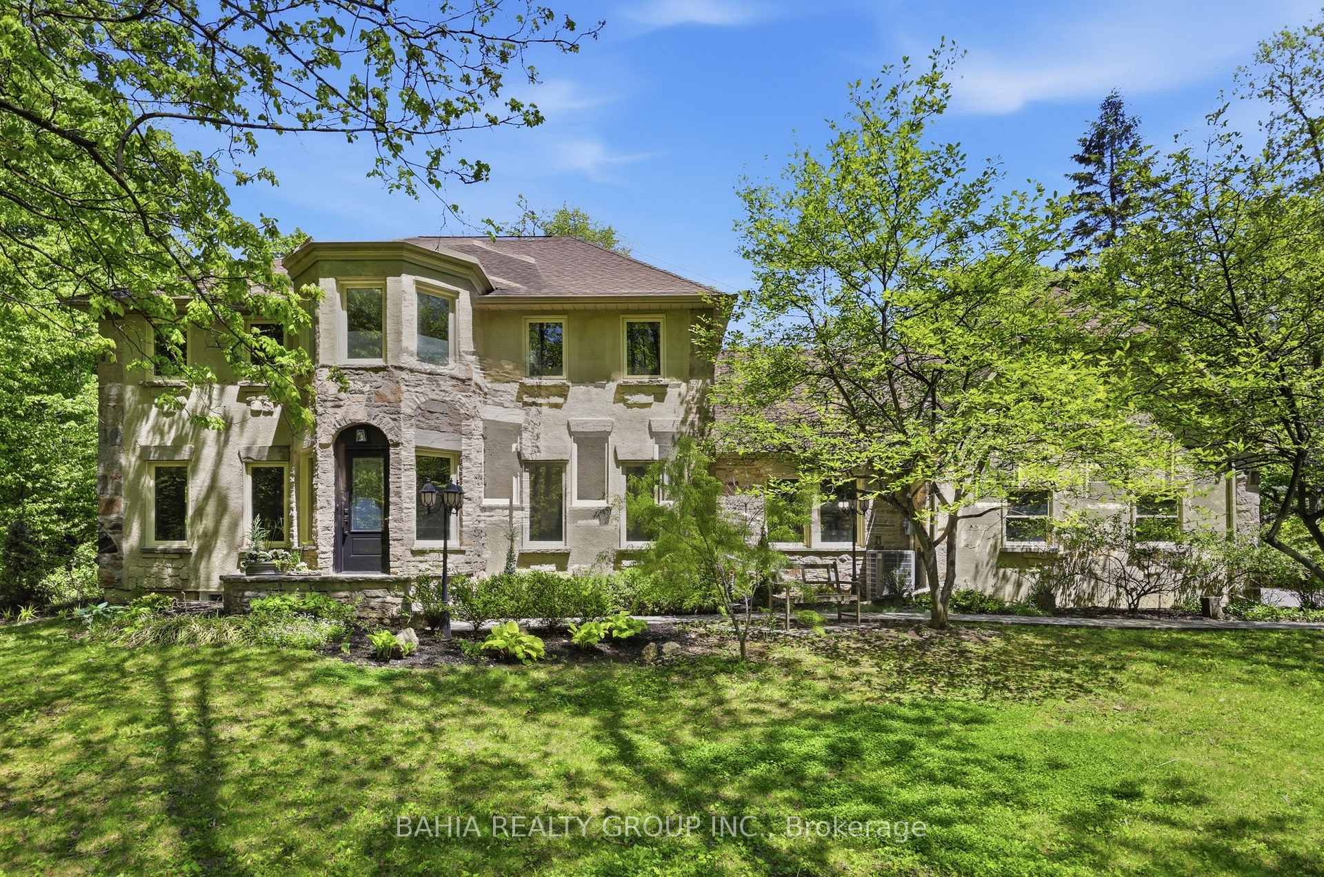 Photo 6 of 8663 Wood Close, Milton, Milton North — HOMEH