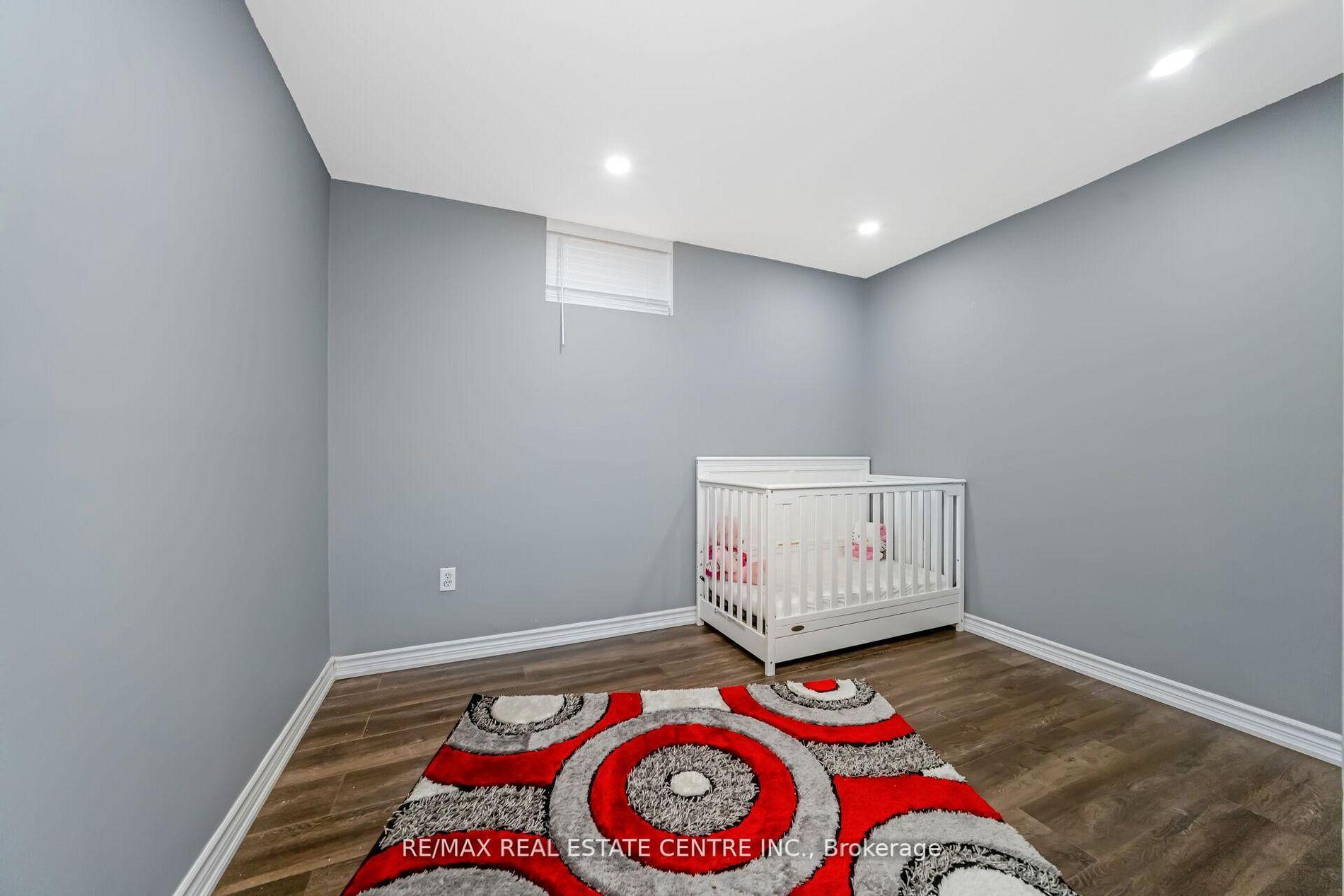 Photo 36 of 55 Golden Eagle Road, Brampton, Sandringham-Wellington — HOMEH