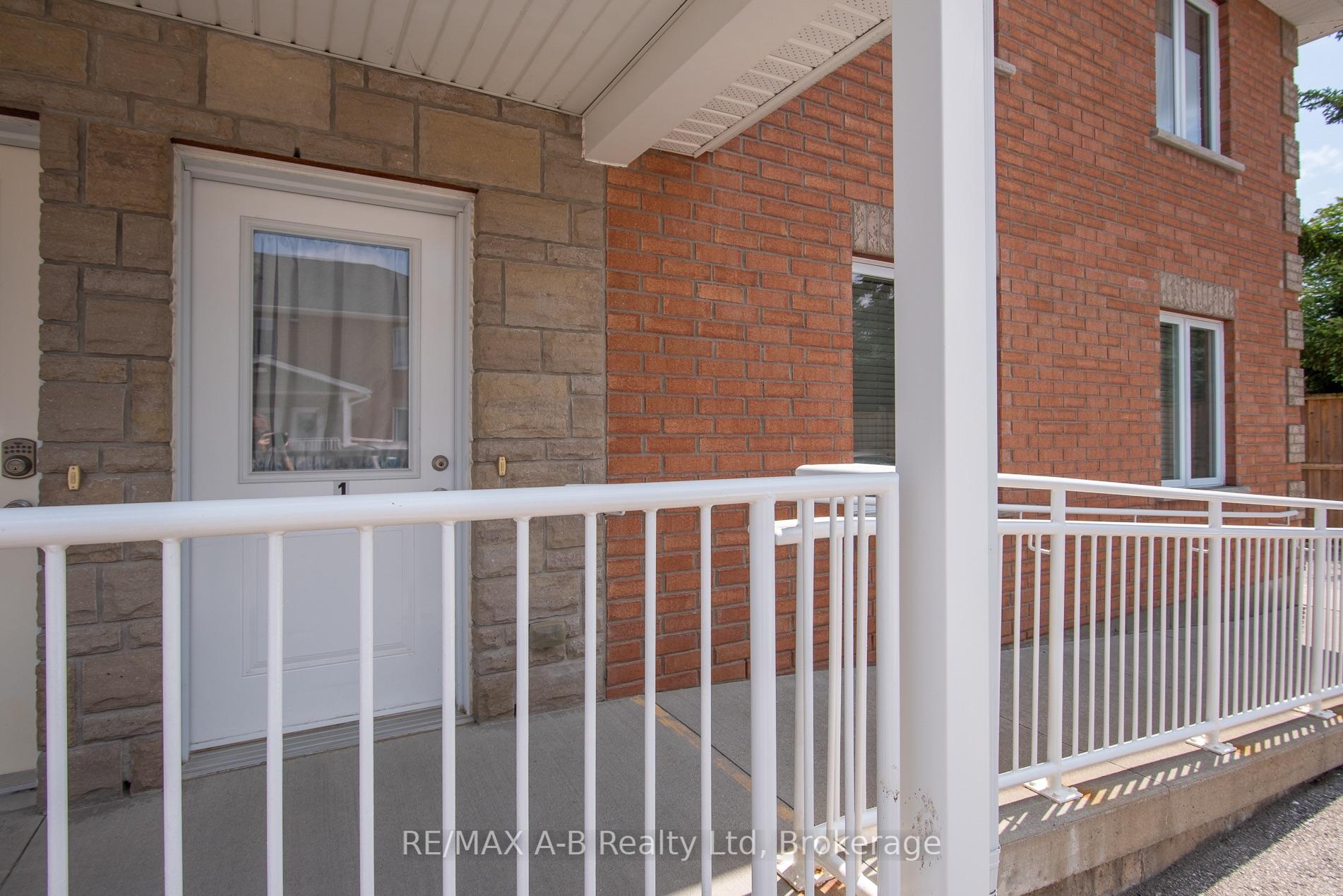 Photo 4 of Unit 1, 148 Borden Street, Stratford — HOMEH