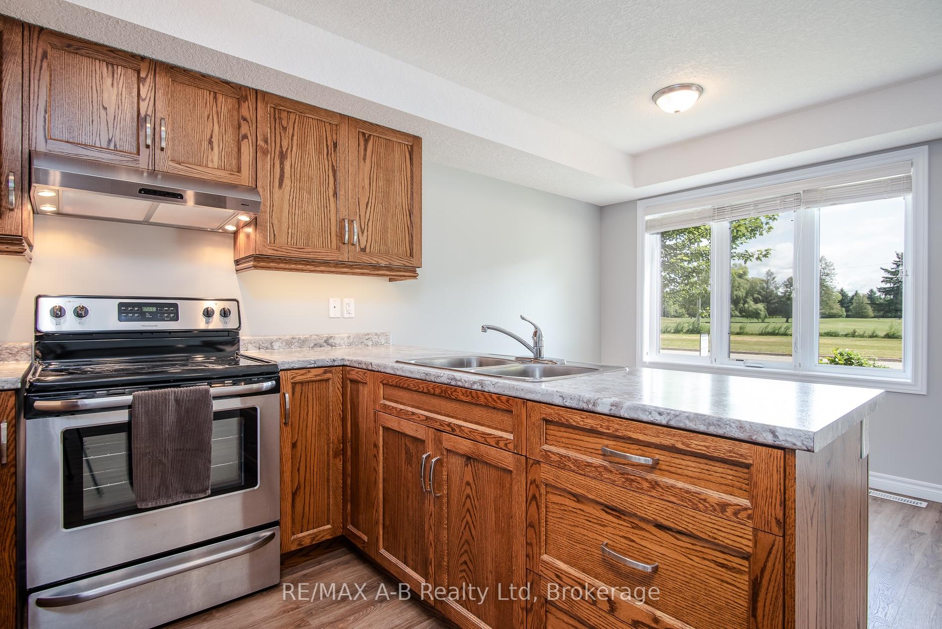 Photo 27 of Unit 1, 148 Borden Street, Stratford — HOMEH