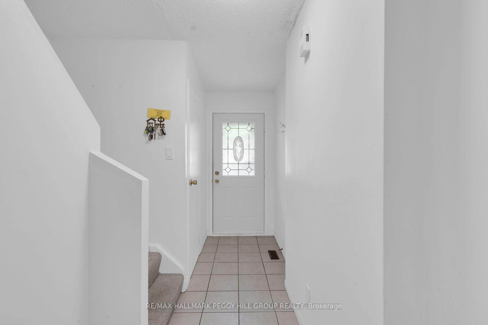 Photo 7 of Unit 38, 52 Adelaide Street, Barrie, Allandale — HOMEH