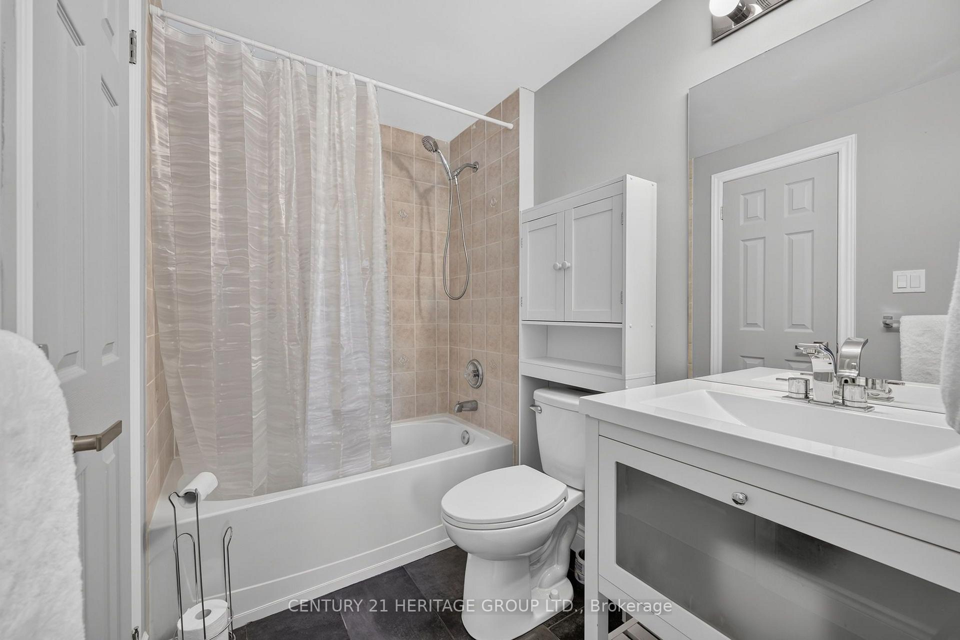 Photo 20 of 19 Majesty Boulevard, Barrie, Innis-Shore — HOMEH